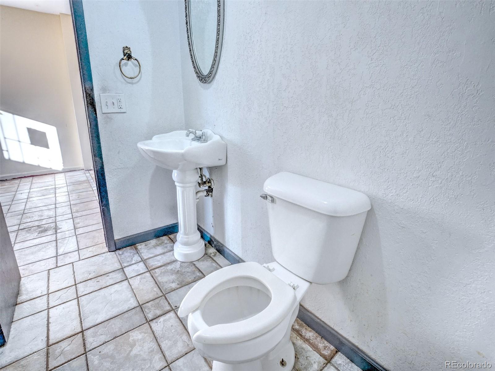 MLS Image #16 for 536  gladiola street,golden, Colorado