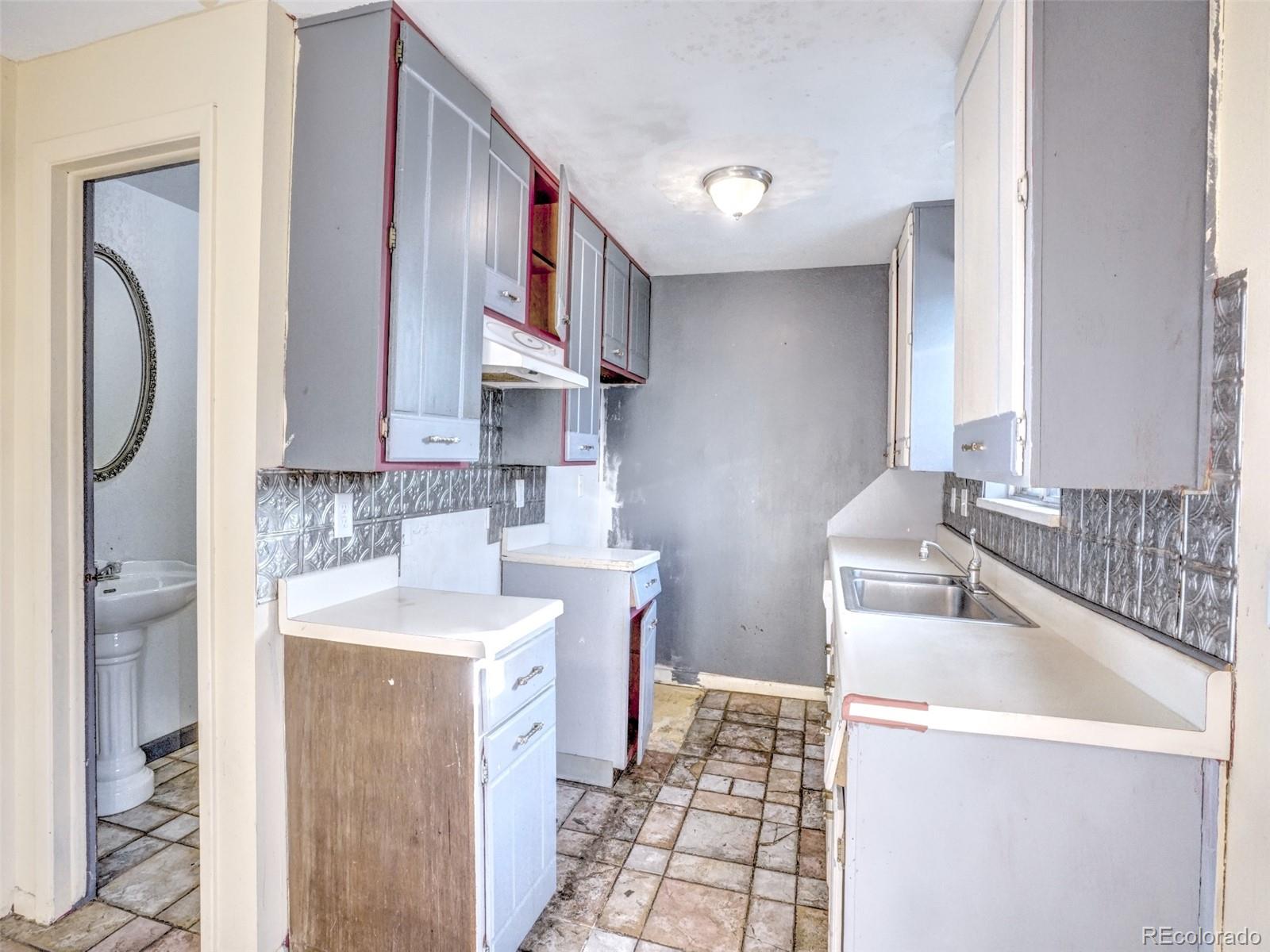 MLS Image #8 for 536  gladiola street,golden, Colorado