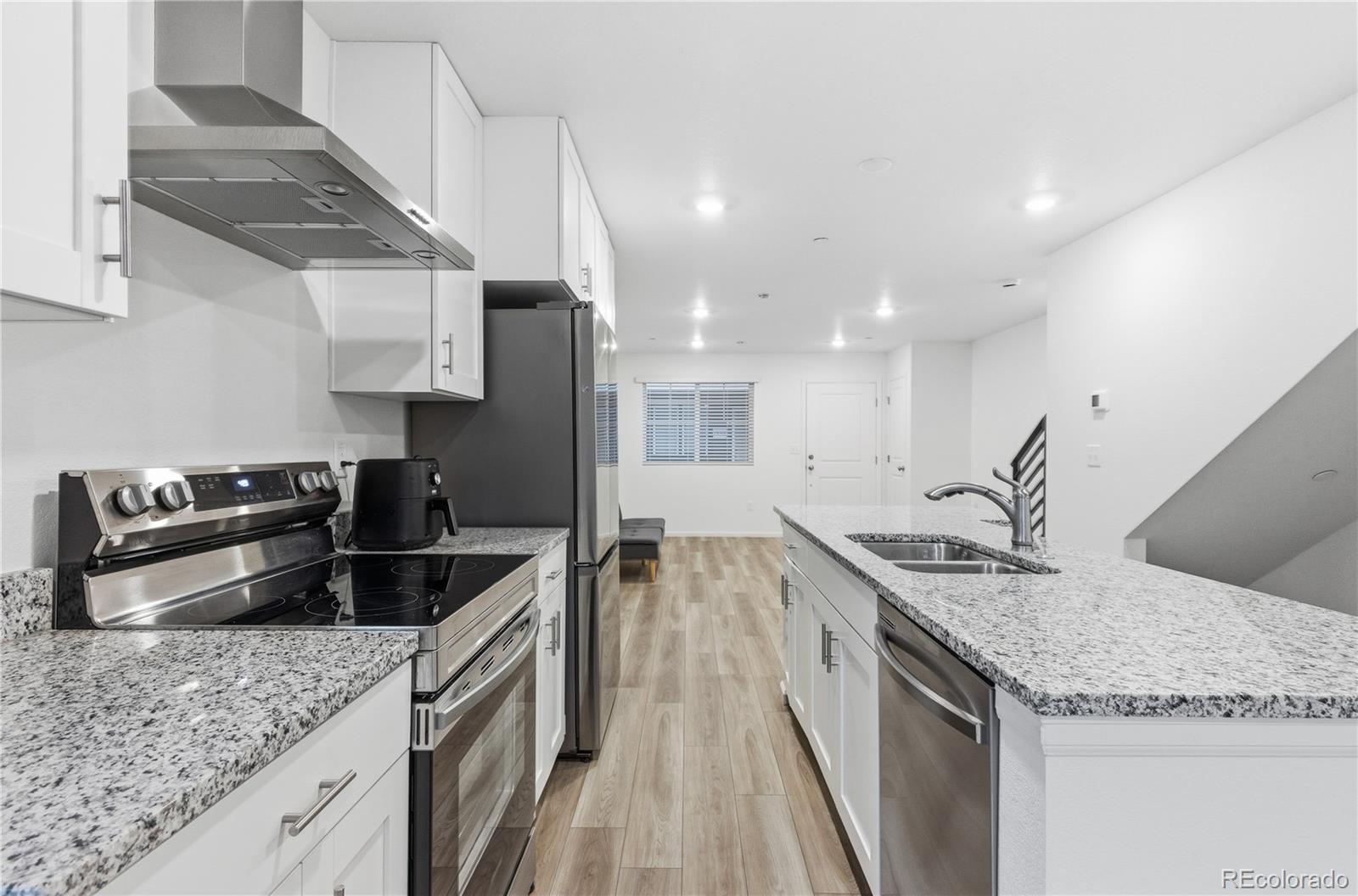 MLS Image #4 for 12979 e 103rd place,commerce city, Colorado