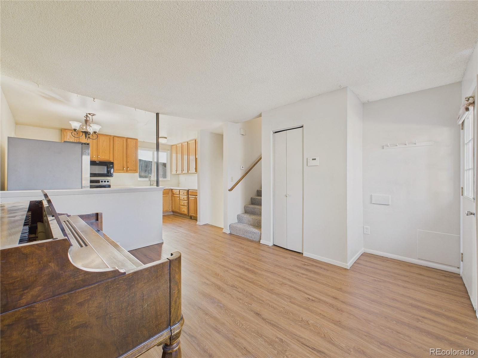 MLS Image #5 for 1740 s ouray court,aurora, Colorado