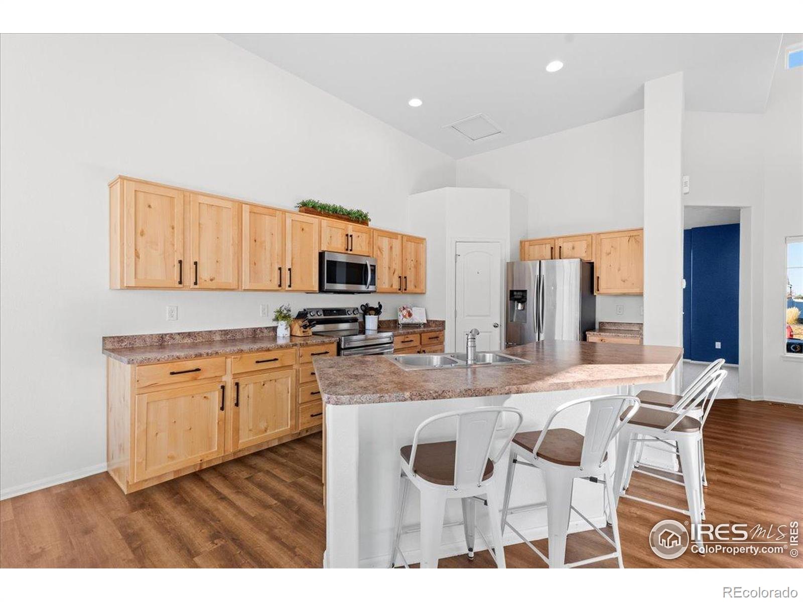 MLS Image #12 for 1525  skimmer street,berthoud, Colorado