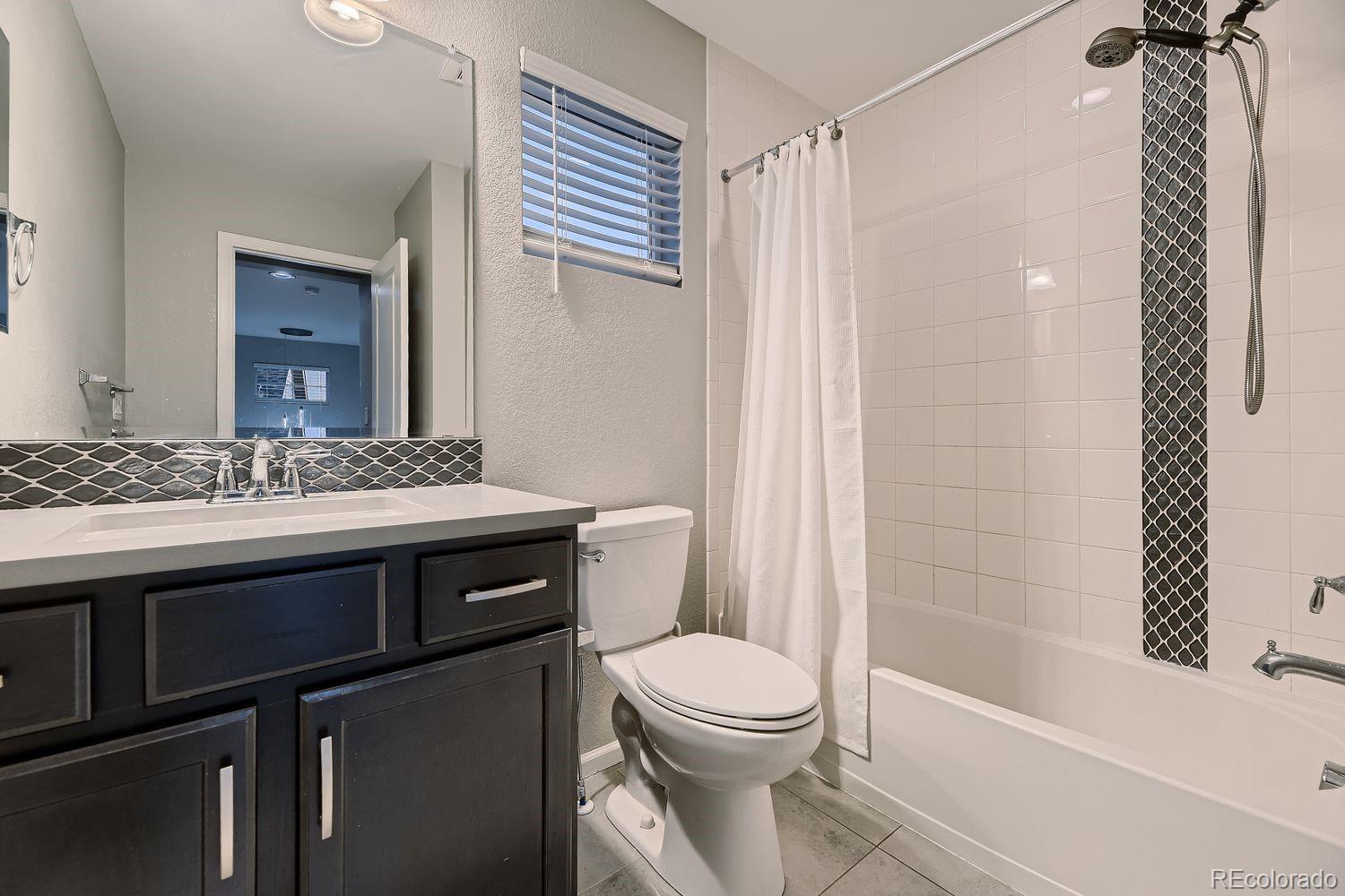 MLS Image #13 for 24573 e mineral drive,aurora, Colorado