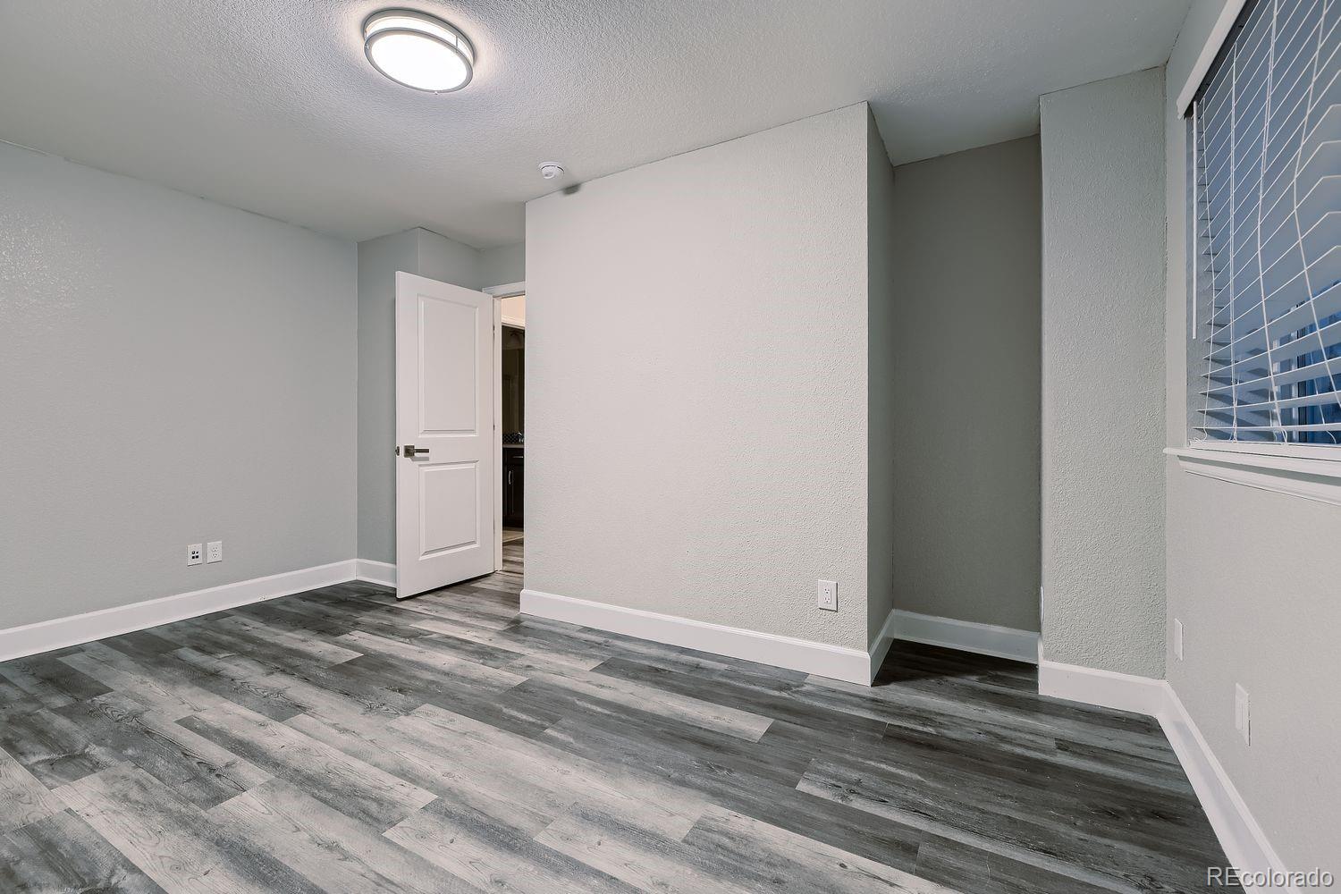 MLS Image #15 for 24573 e mineral drive,aurora, Colorado