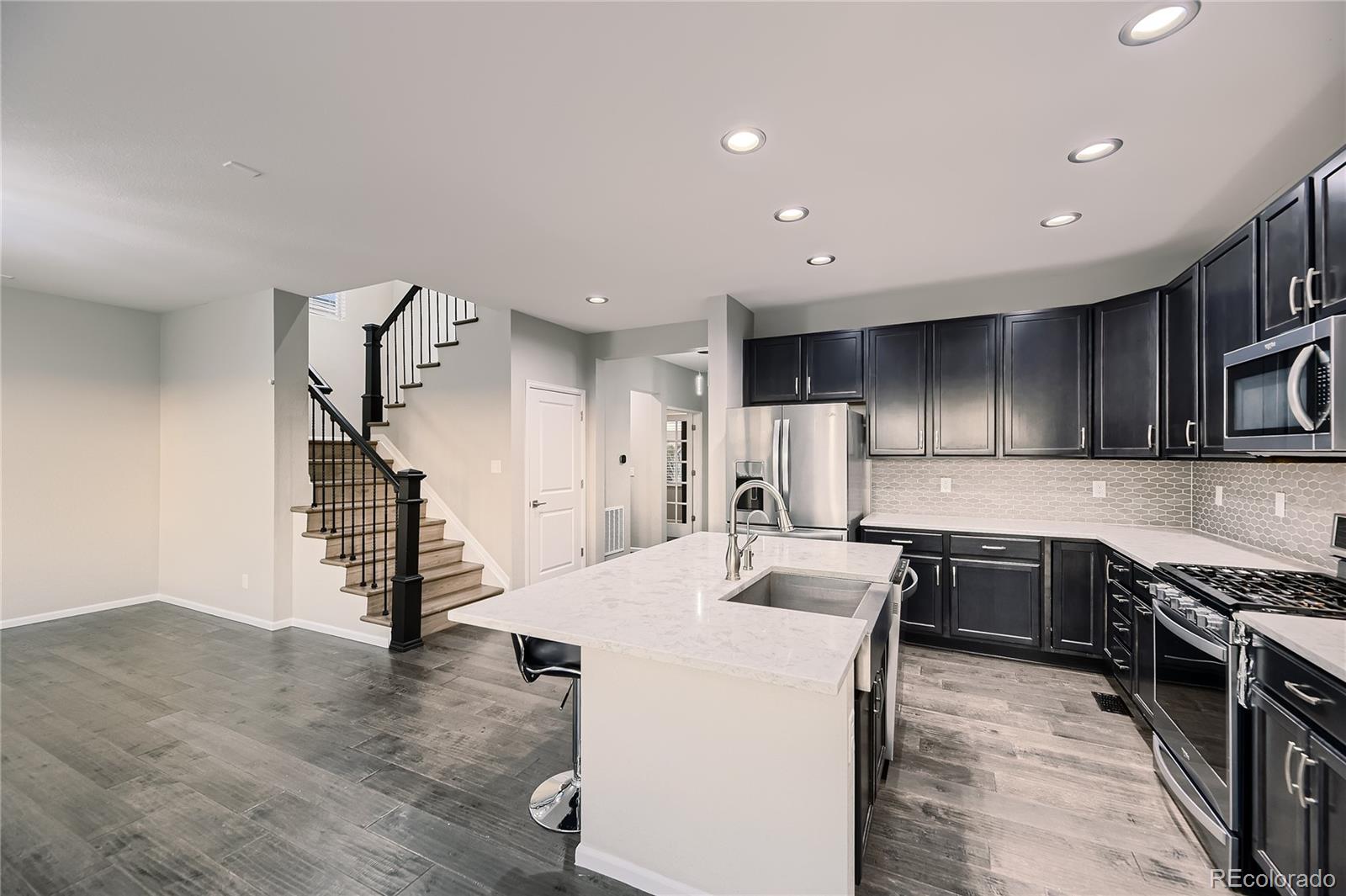 MLS Image #5 for 24573 e mineral drive,aurora, Colorado