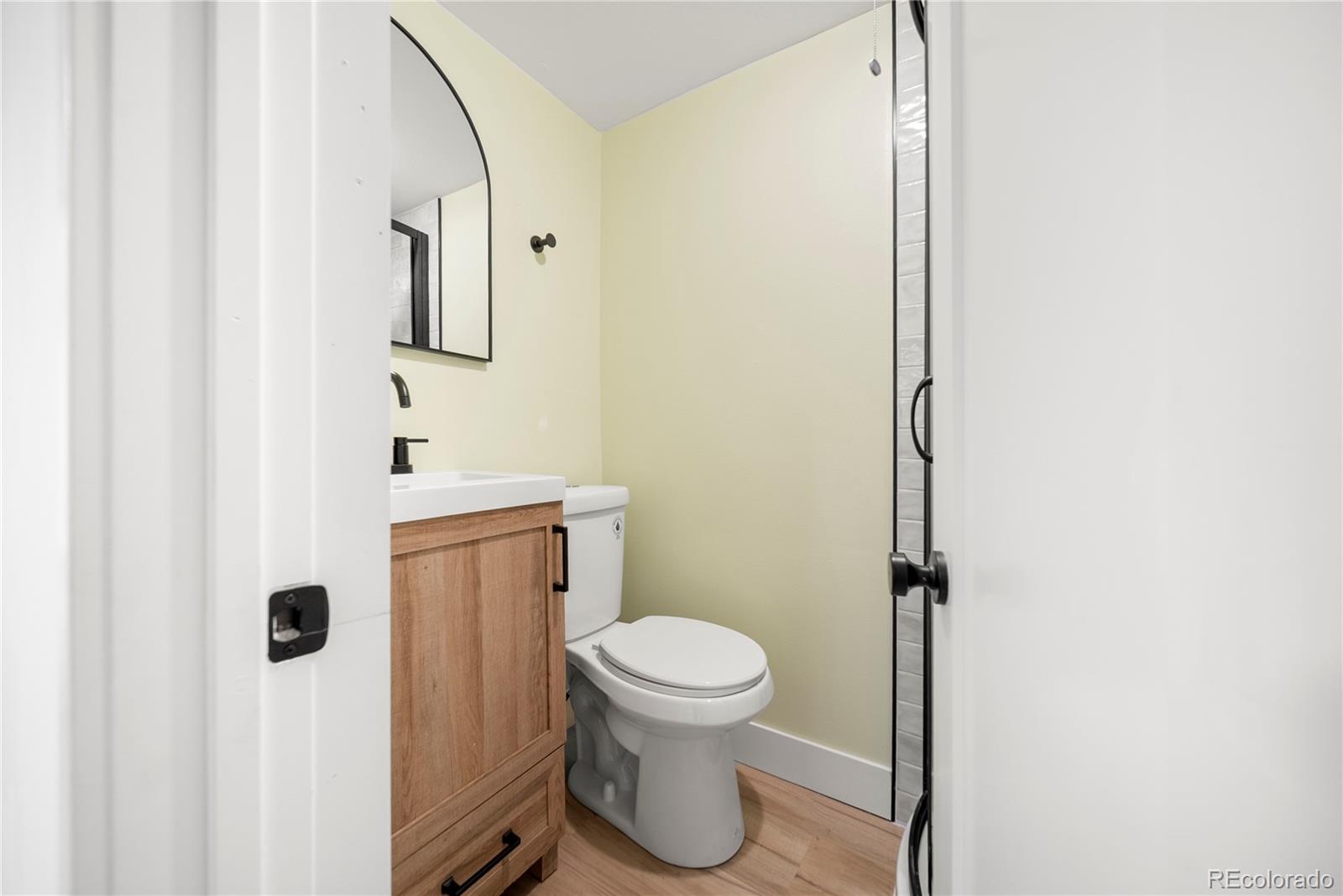 MLS Image #20 for 3075 s clarkson street,englewood, Colorado