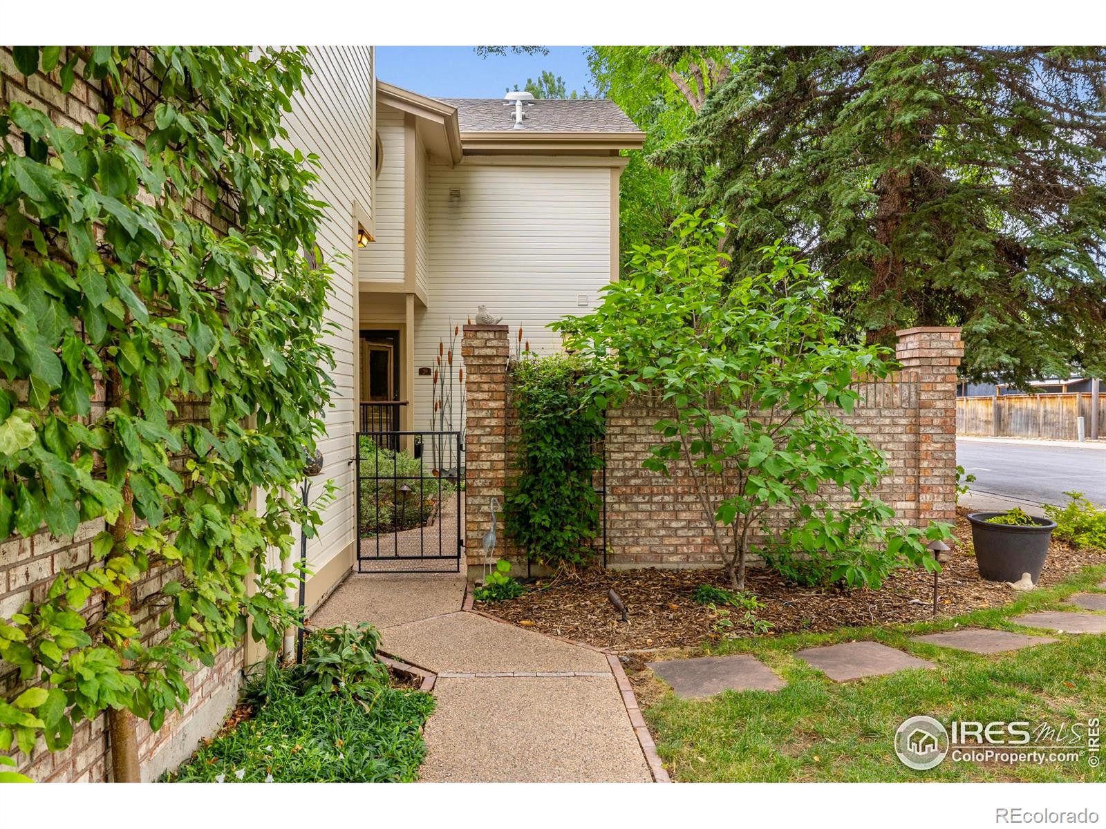 MLS Image #1 for 636  cheyenne drive,fort collins, Colorado