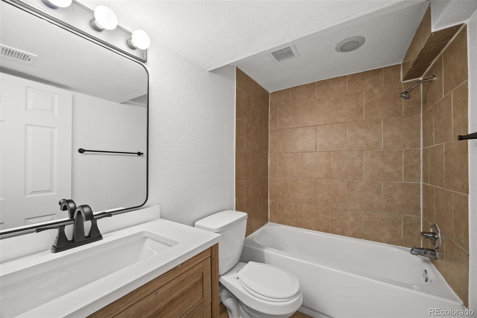 MLS Image #16 for 1661  fundy way,aurora, Colorado