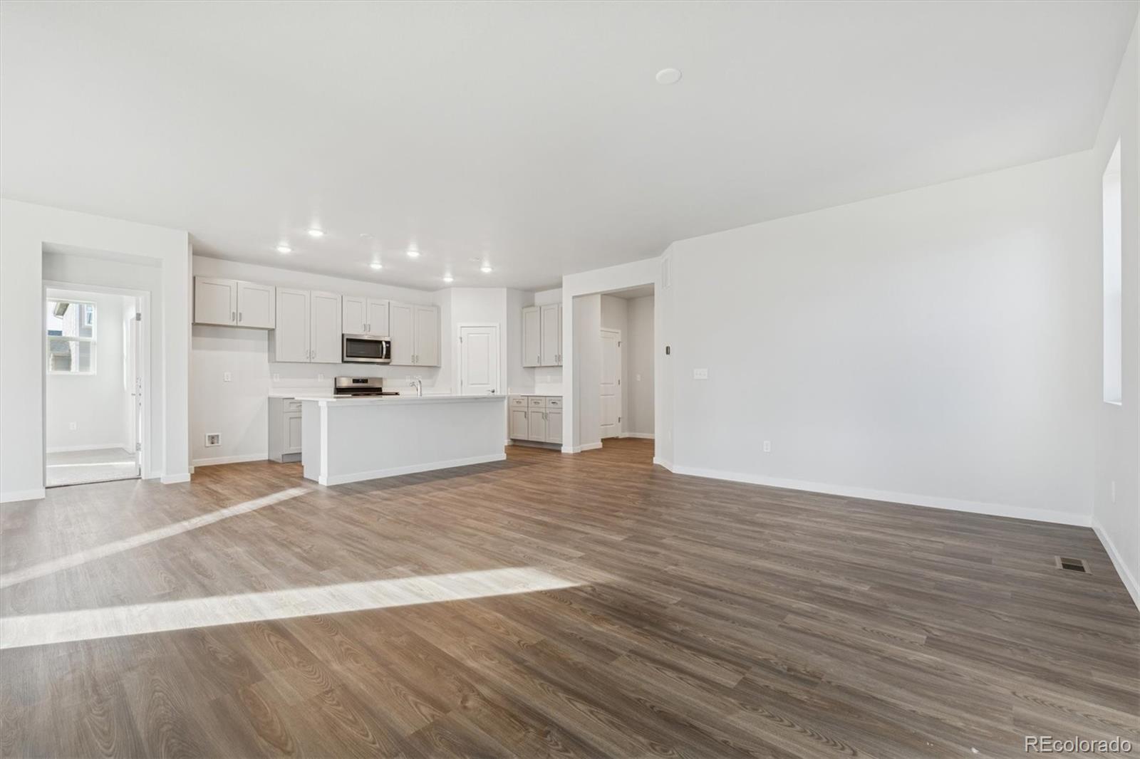 MLS Image #6 for 1446  farmstead street,brighton, Colorado