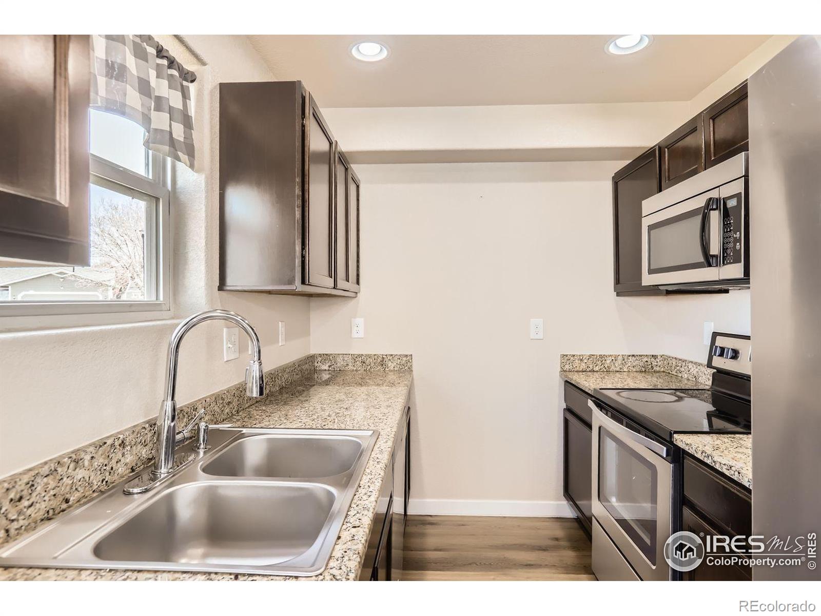 MLS Image #4 for 442  stardust court,dacono, Colorado
