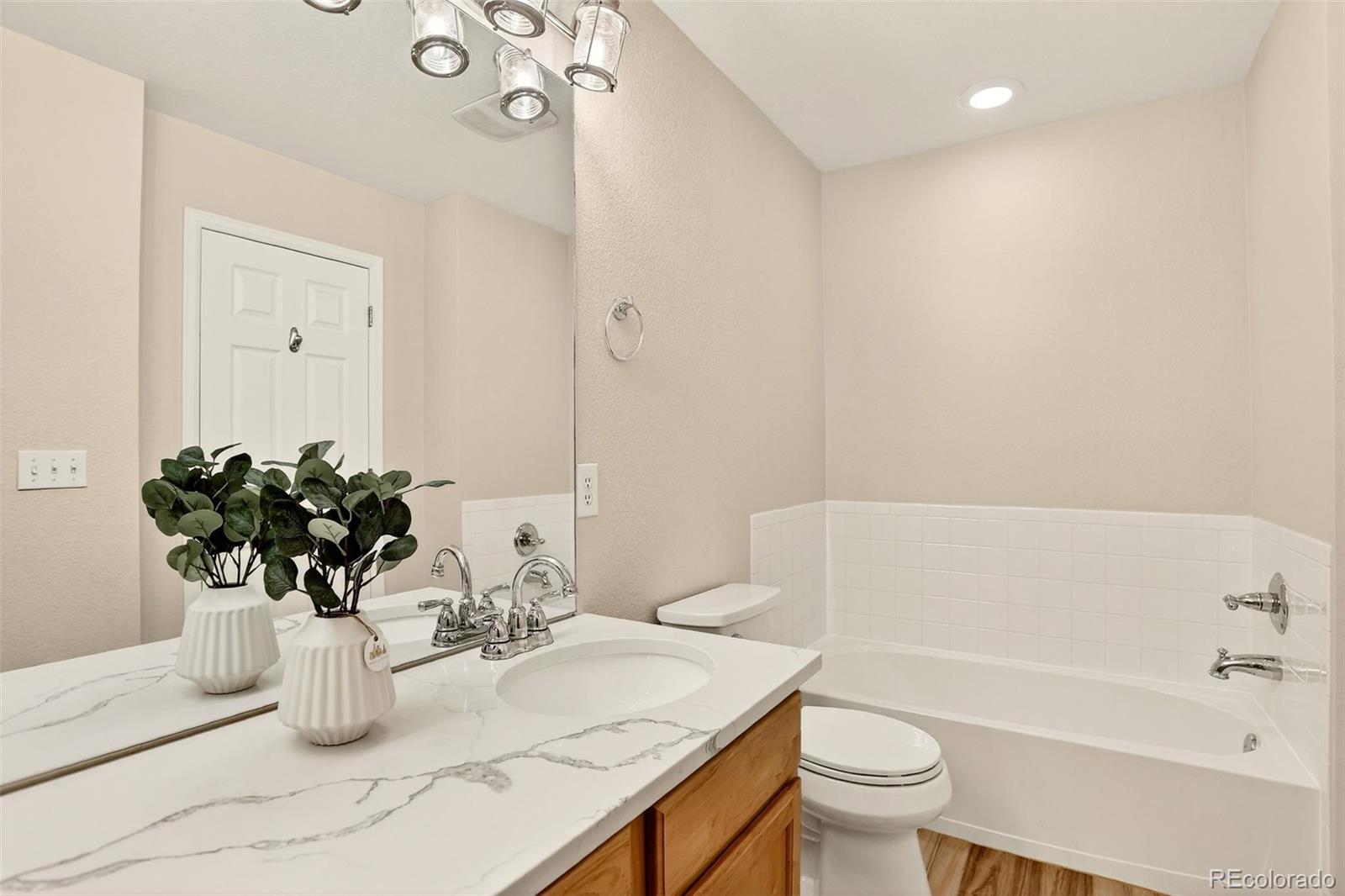 MLS Image #14 for 8149 e 29th avenue ,denver, Colorado