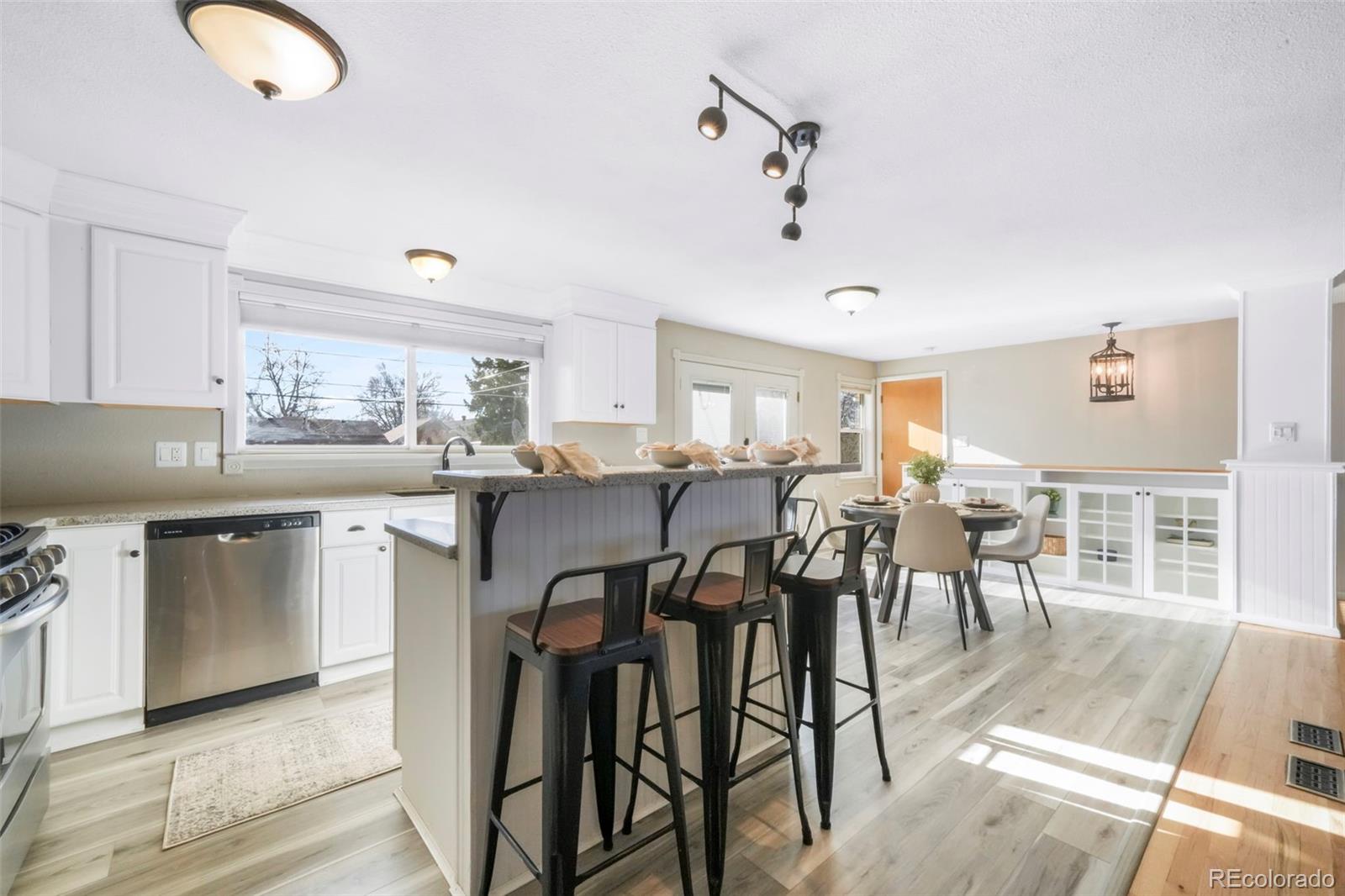 MLS Image #10 for 870  hemlock way,broomfield, Colorado