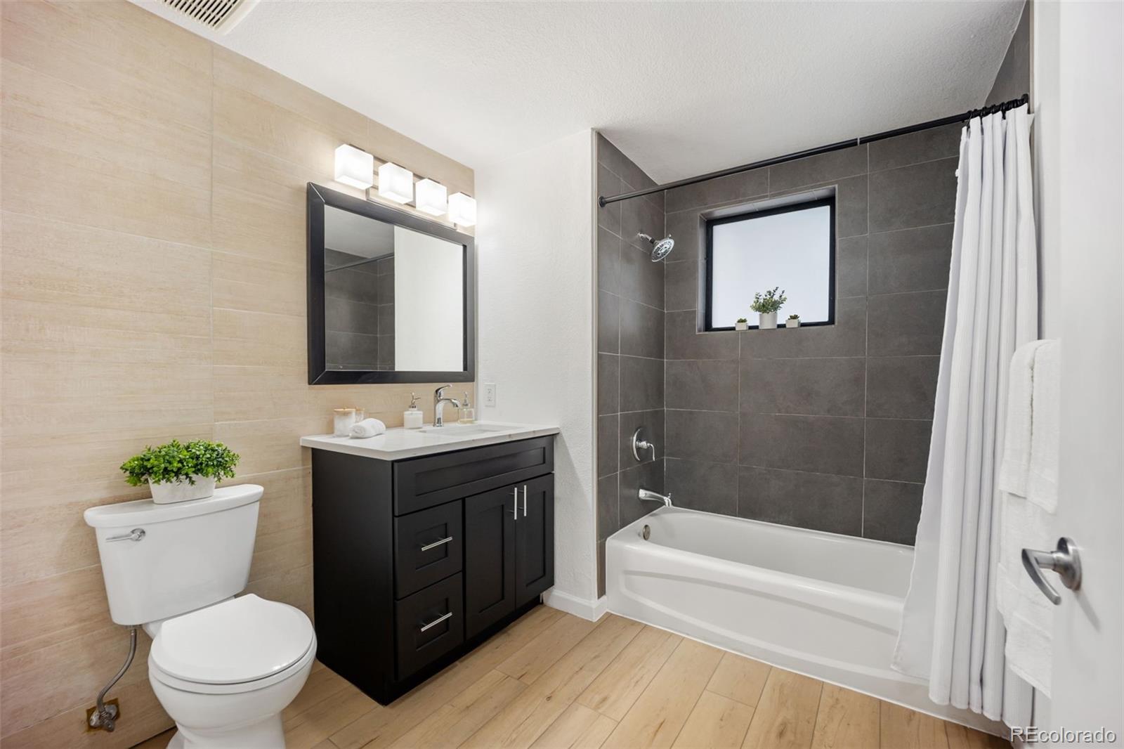 MLS Image #17 for 3096  umatilla street a,denver, Colorado
