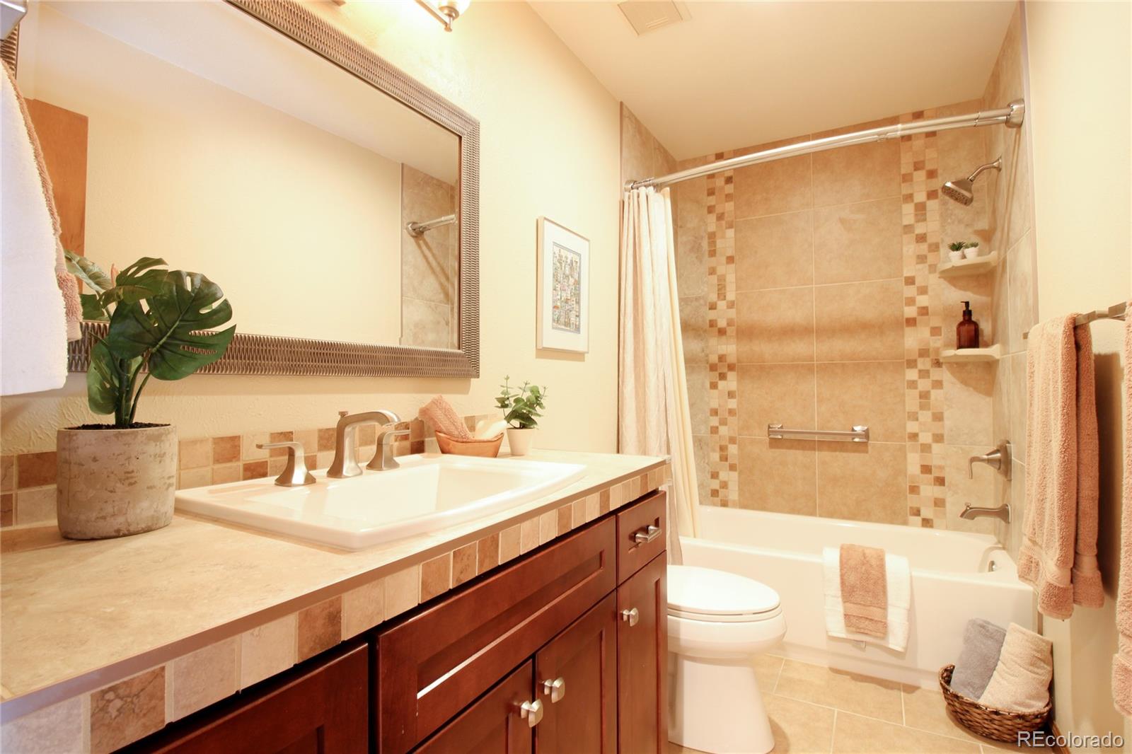 MLS Image #34 for 8209 s kearney street,centennial, Colorado