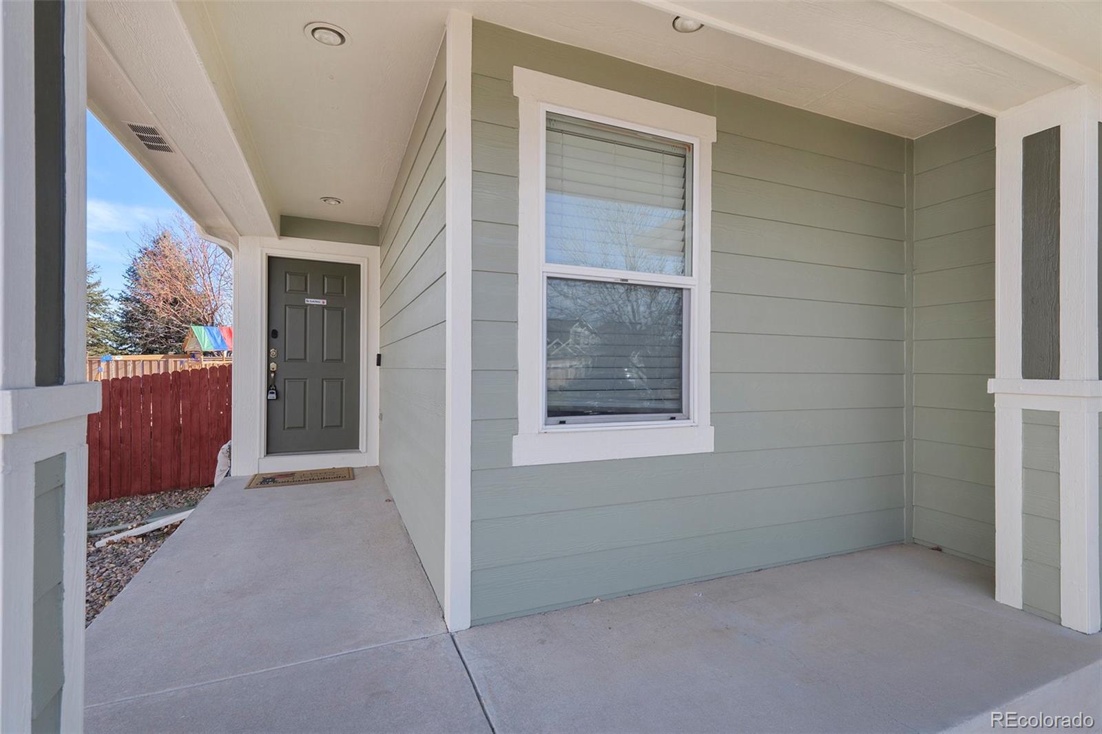 MLS Image #2 for 5568  lewiston court,denver, Colorado