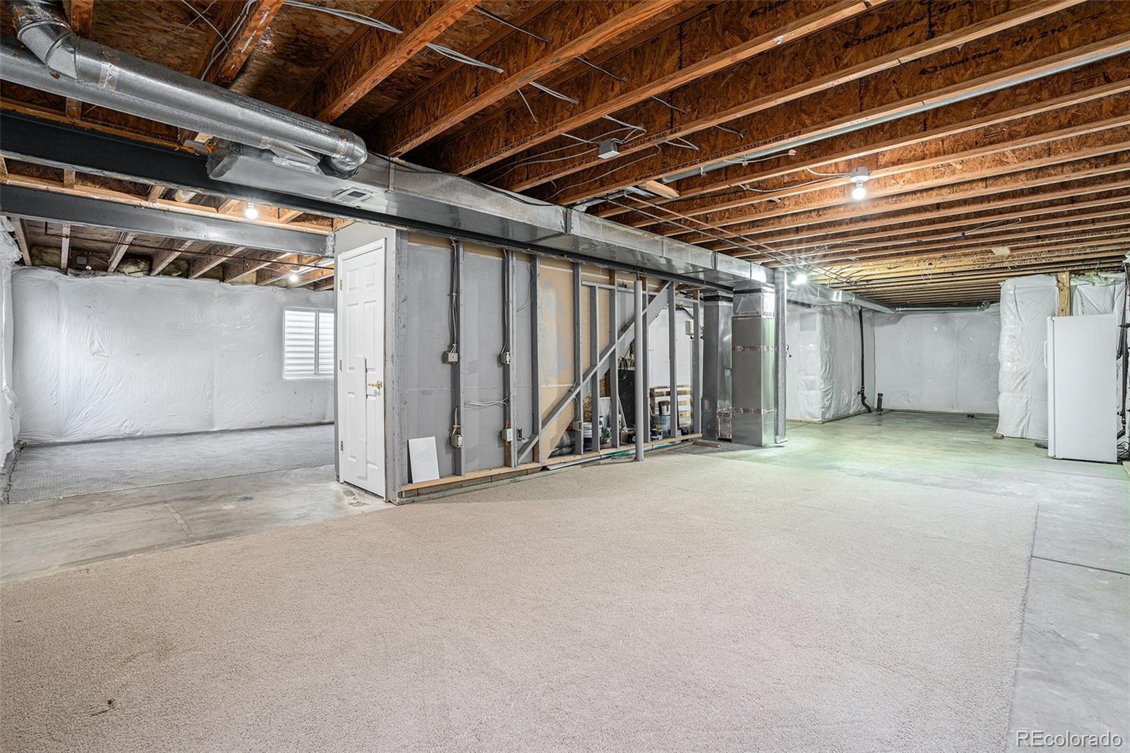 MLS Image #25 for 5568  lewiston court,denver, Colorado