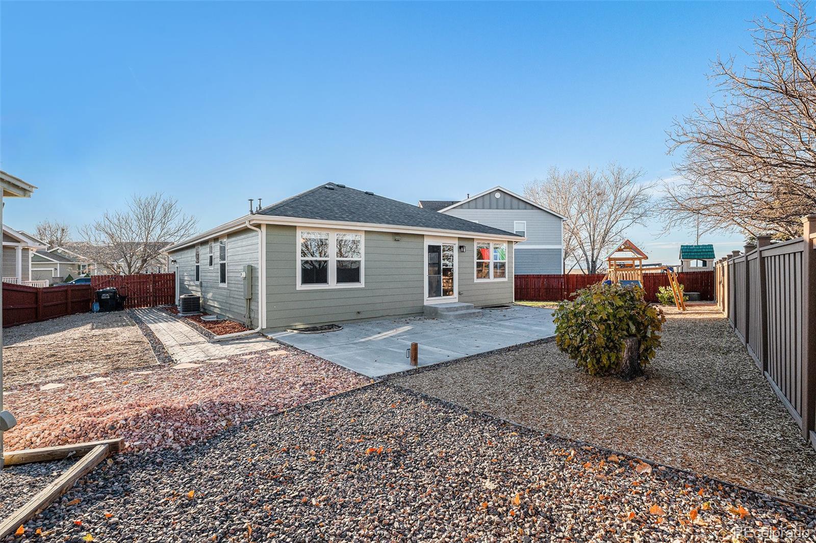 MLS Image #27 for 5568  lewiston court,denver, Colorado