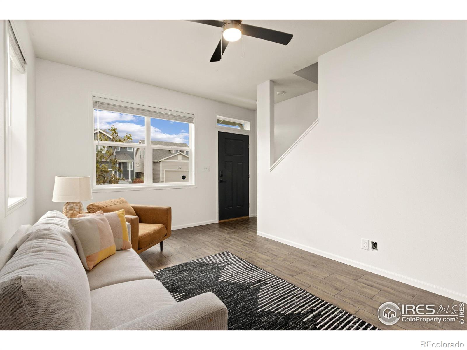 MLS Image #3 for 714  grand market avenue,berthoud, Colorado