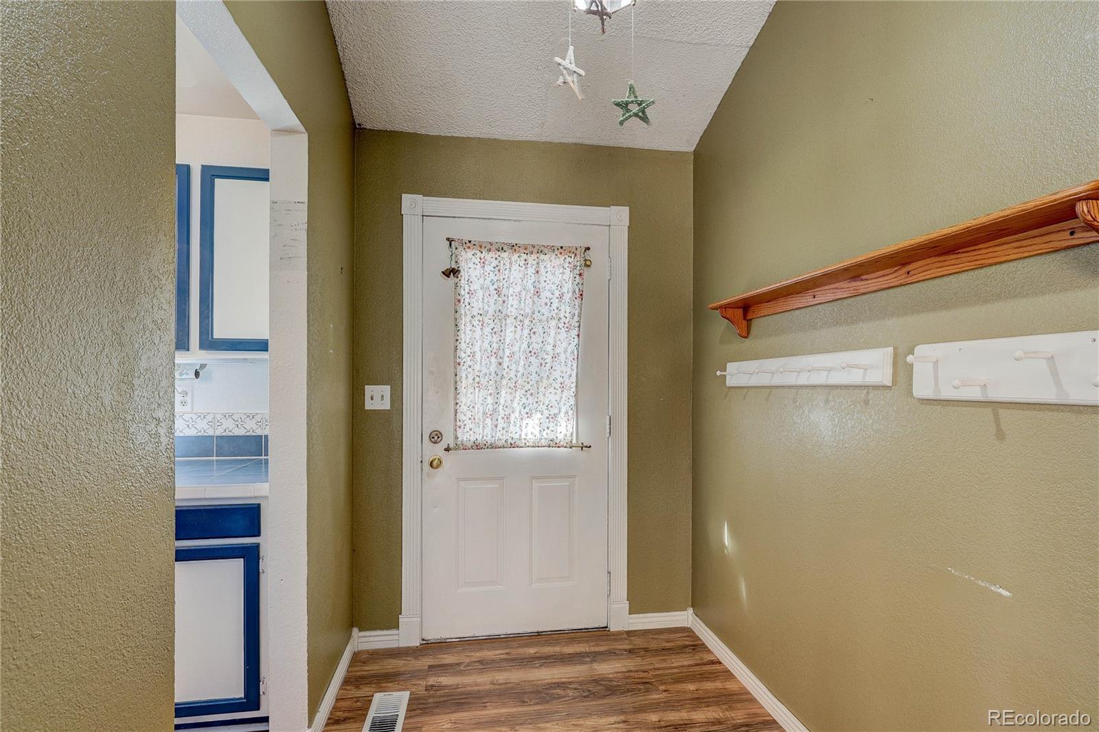 MLS Image #4 for 5656 s odessa street,centennial, Colorado