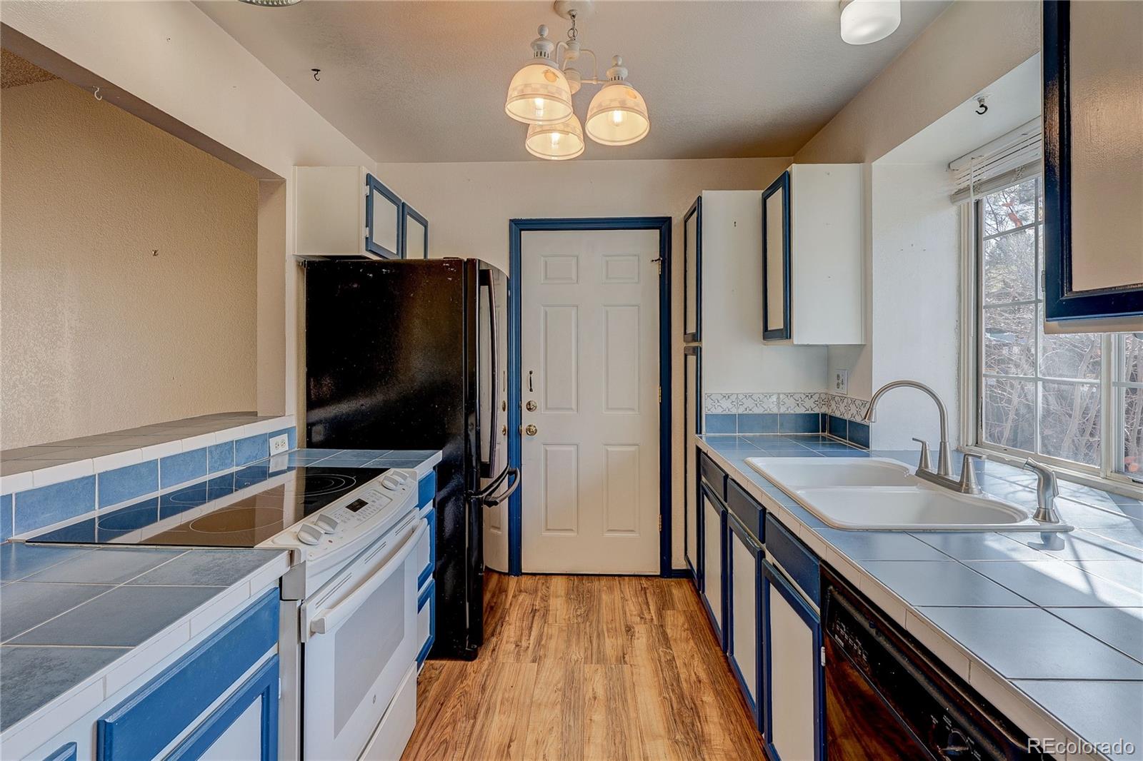 MLS Image #6 for 5656 s odessa street,centennial, Colorado