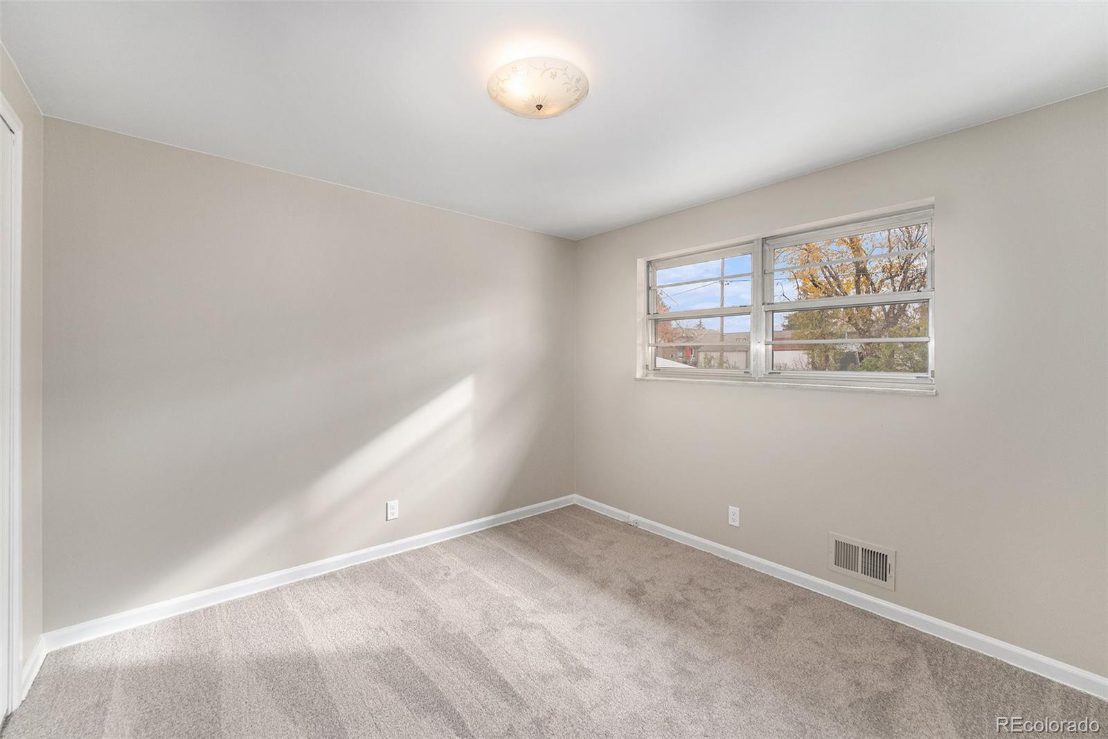 MLS Image #11 for 730 w 100th place,northglenn, Colorado