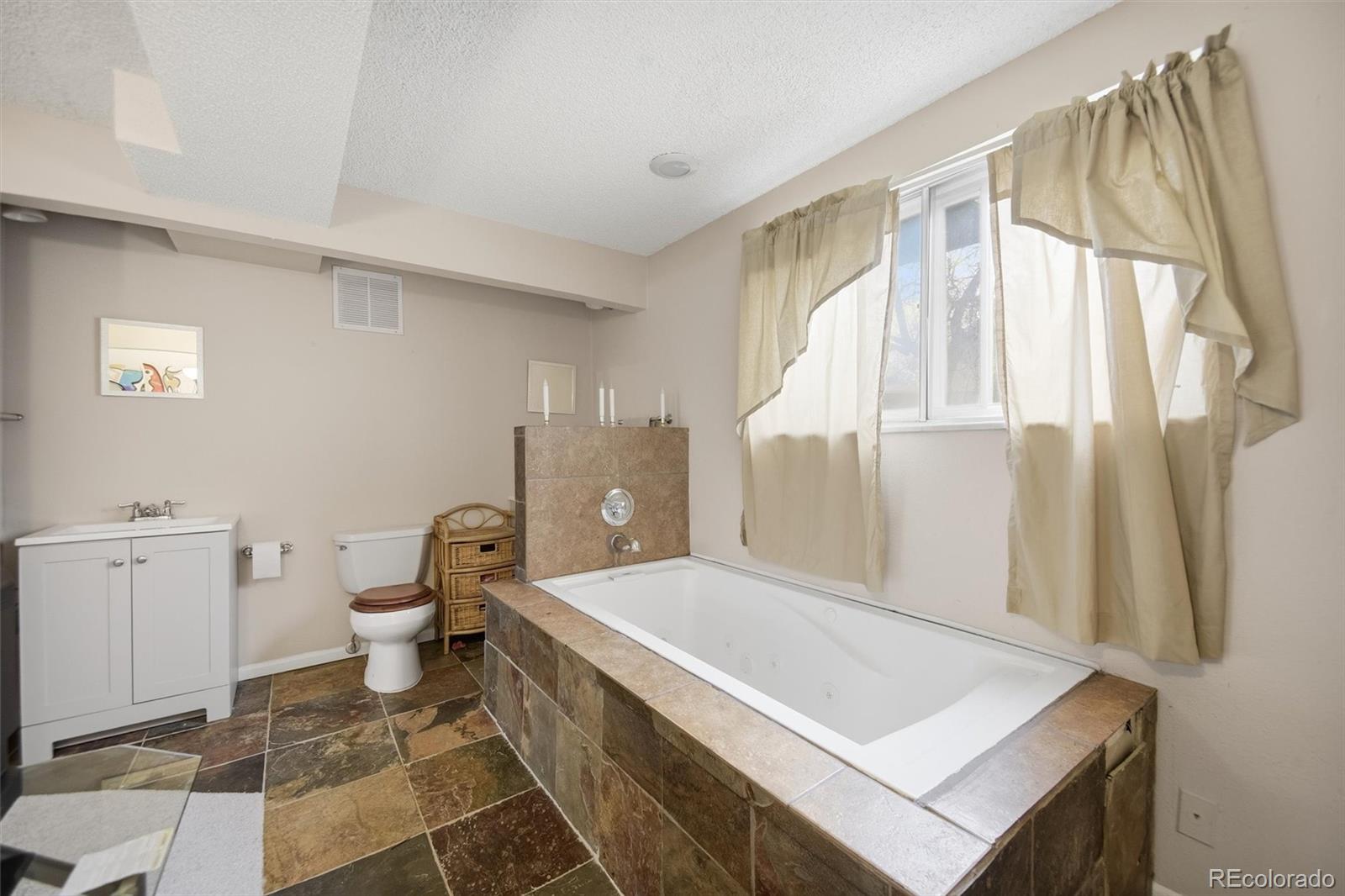 MLS Image #30 for 14894 e maxwell place,denver, Colorado