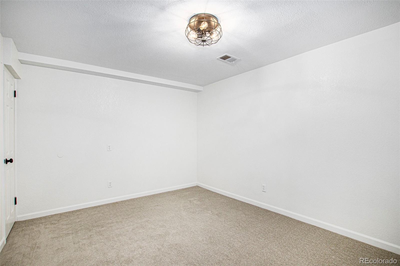 MLS Image #12 for 5211  dillon street,denver, Colorado