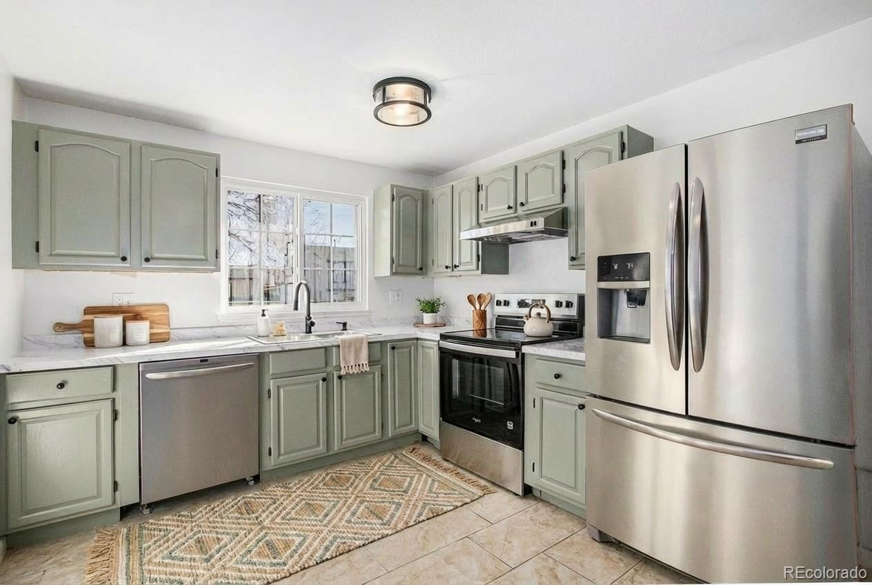 MLS Image #2 for 5211  dillon street,denver, Colorado