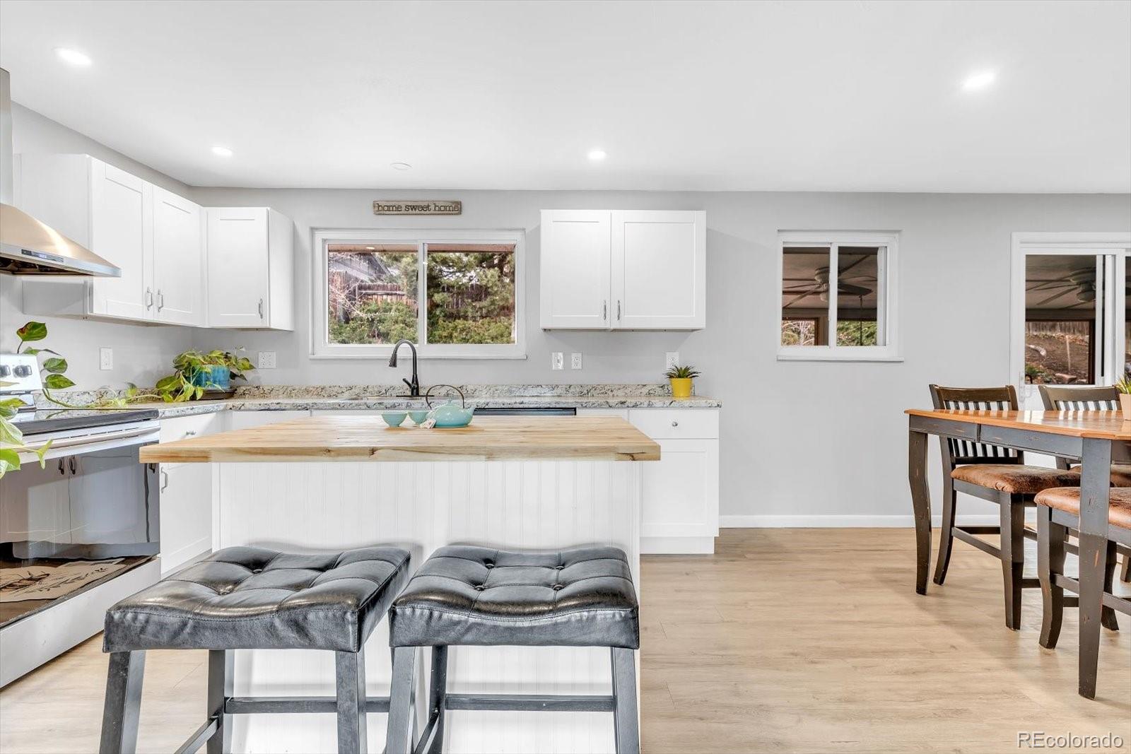 MLS Image #2 for 7727 w 81st place,arvada, Colorado