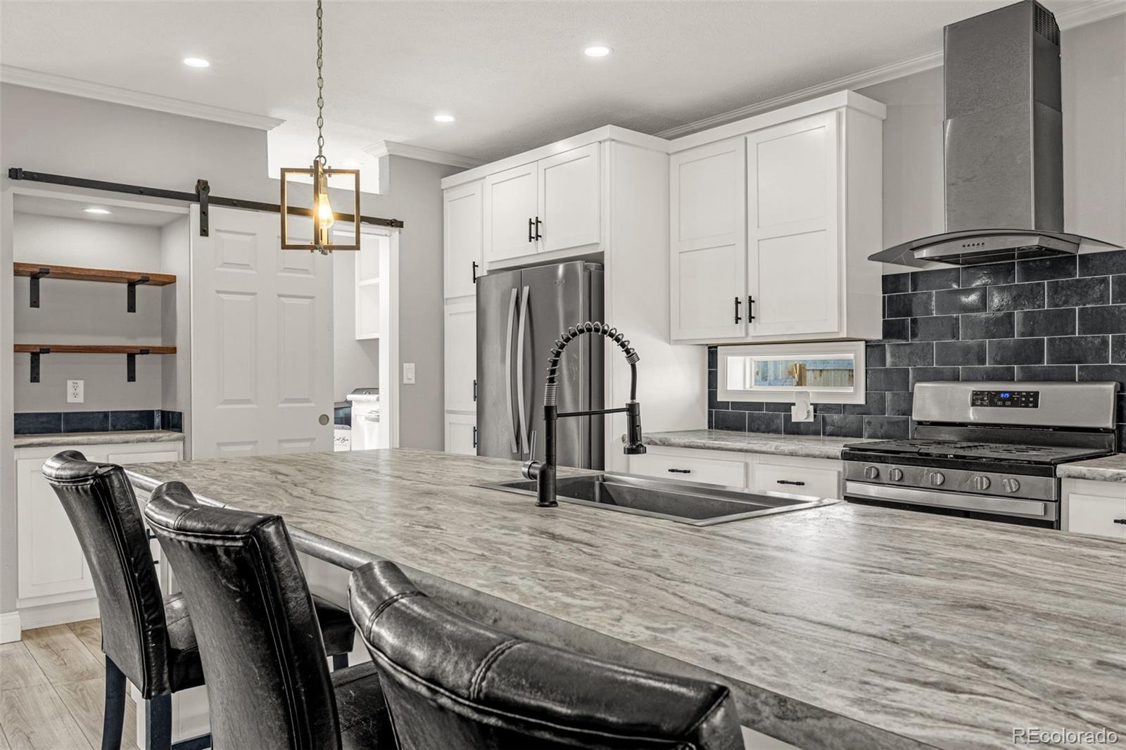 MLS Image #11 for 221 e homer drive,pueblo, Colorado
