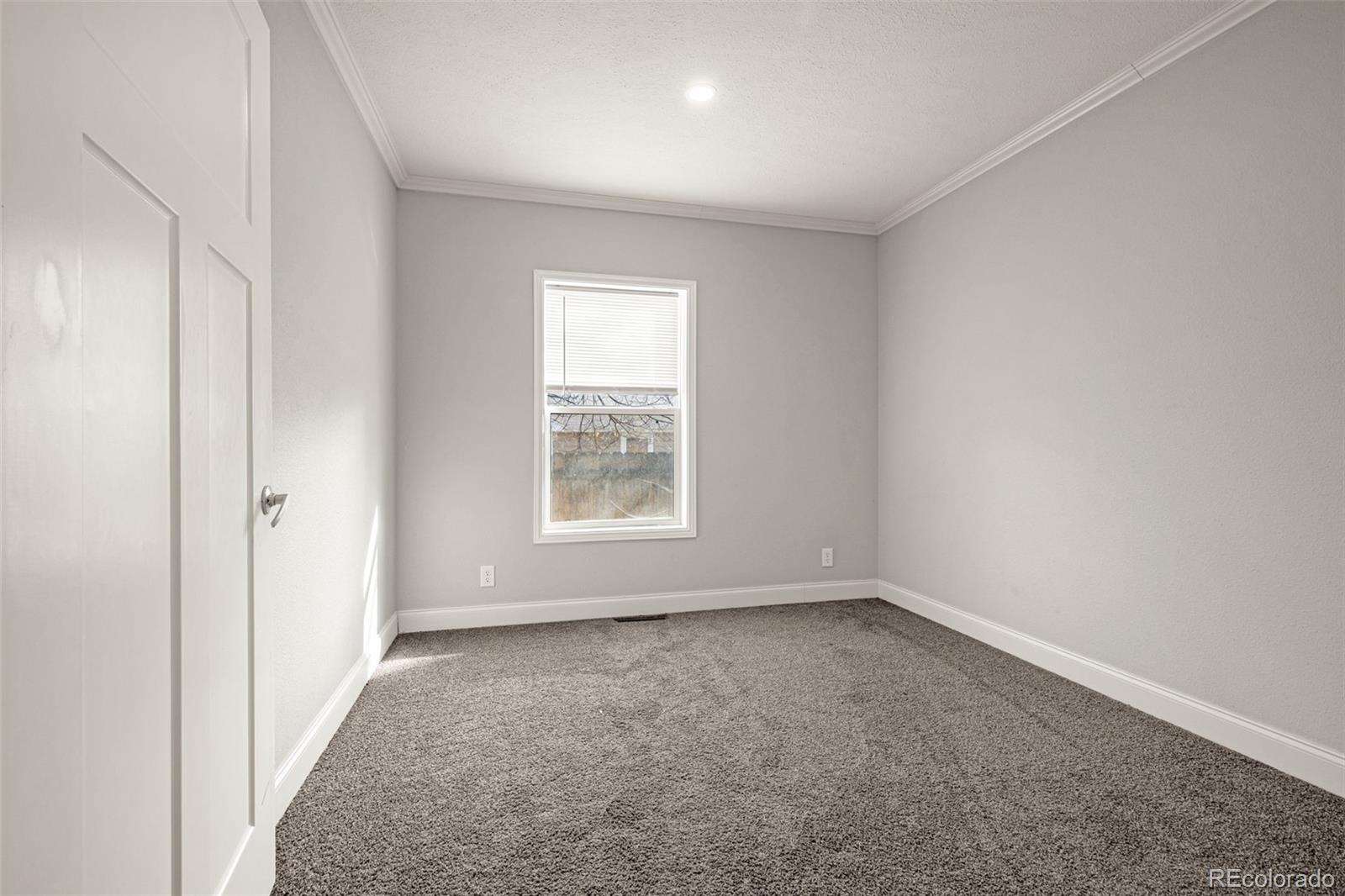 MLS Image #13 for 221 e homer drive,pueblo, Colorado