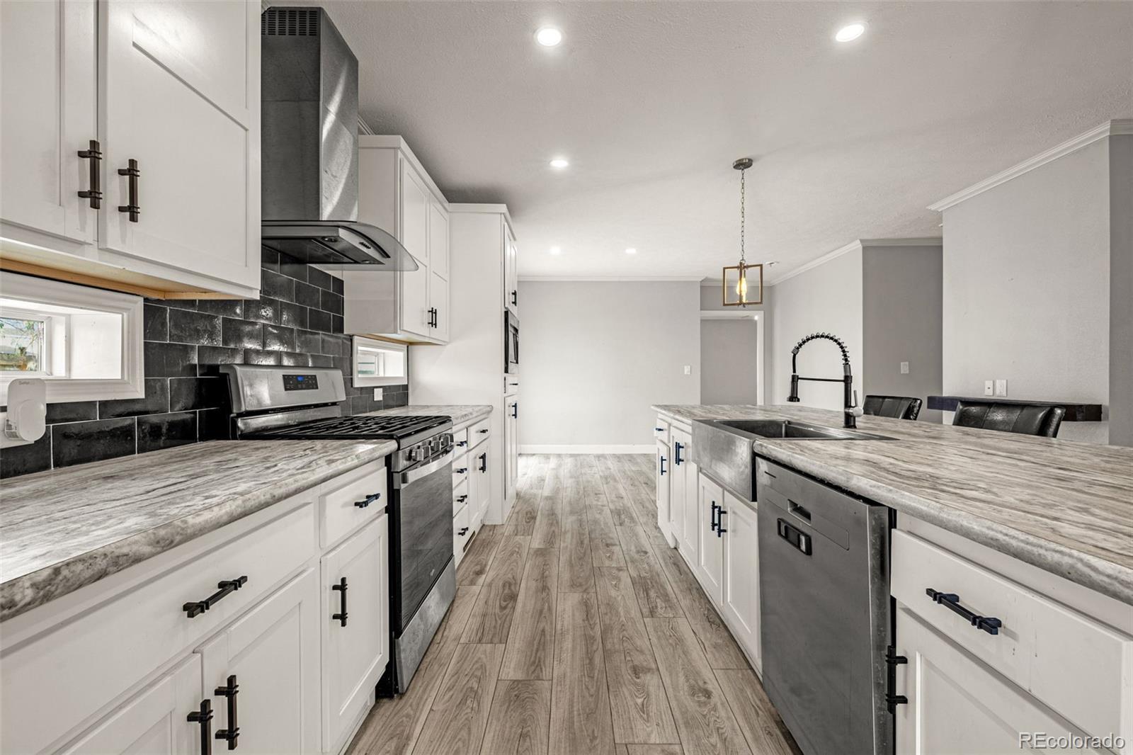MLS Image #7 for 221 e homer drive,pueblo, Colorado