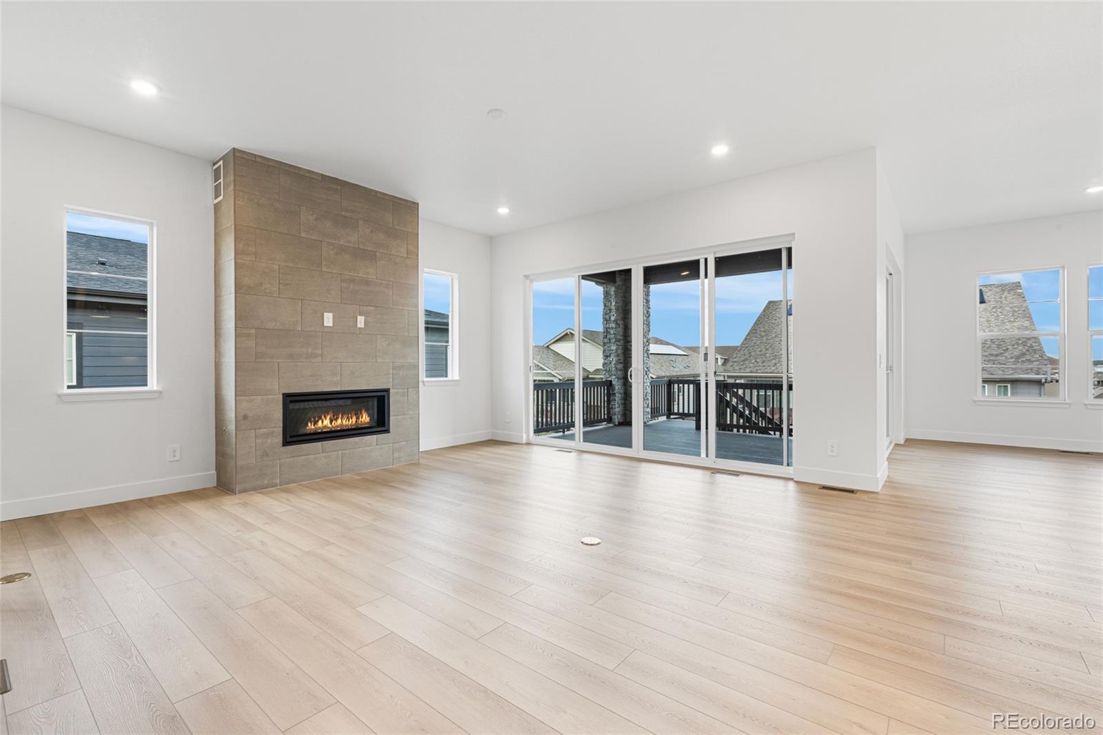 MLS Image #4 for 8644 s quemoy street,aurora, Colorado