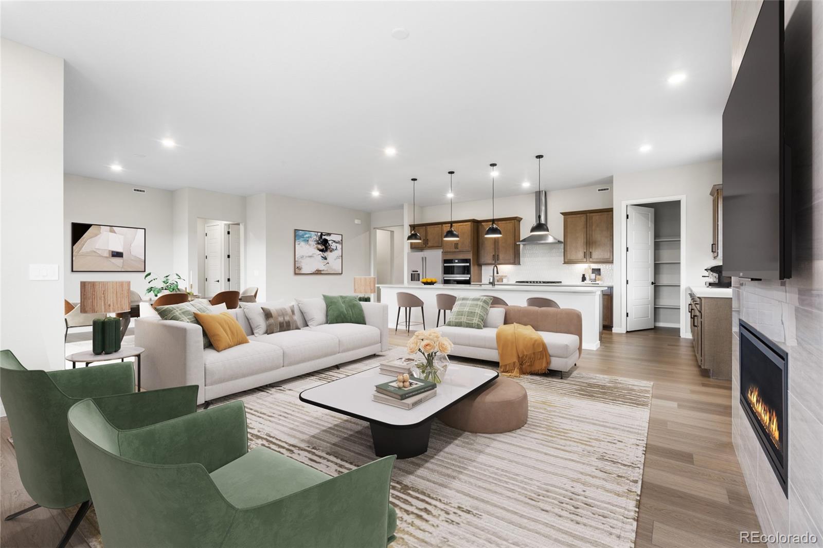 MLS Image #4 for 8654 s quemoy street,aurora, Colorado
