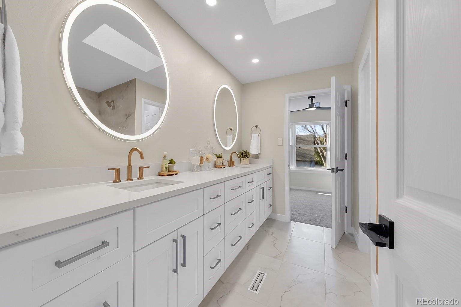 MLS Image #18 for 6338  oak court 3,arvada, Colorado