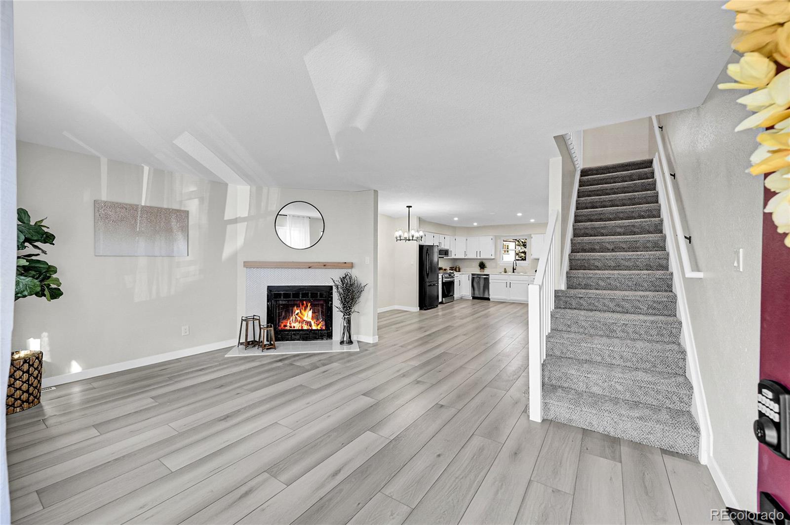 MLS Image #2 for 6338  oak court 3,arvada, Colorado