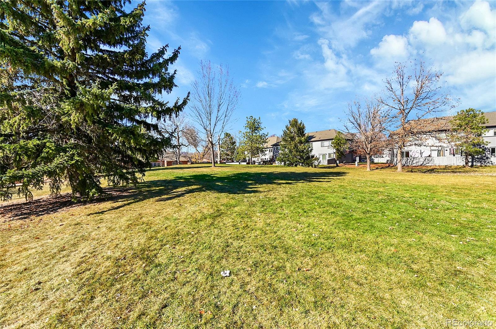 MLS Image #38 for 6338  oak court 3,arvada, Colorado