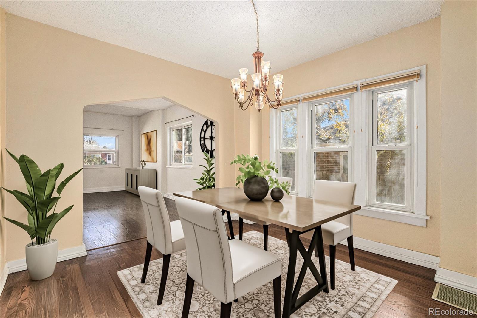 MLS Image #3 for 1559  elm street,denver, Colorado