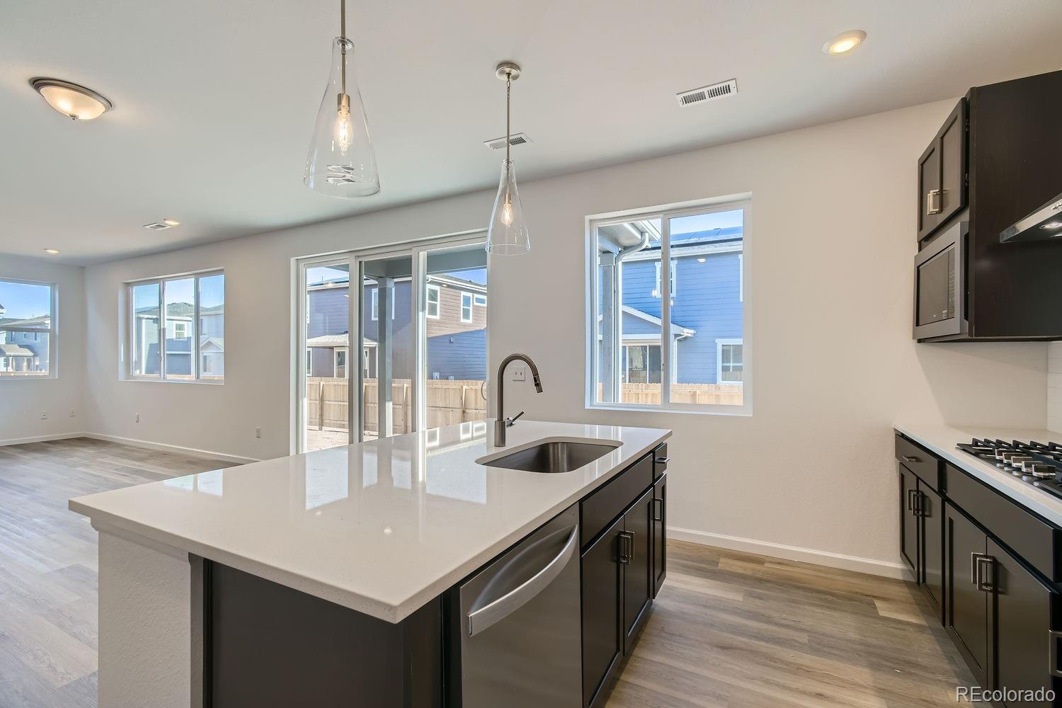 MLS Image #10 for 54880 e 27th avenue,strasburg, Colorado