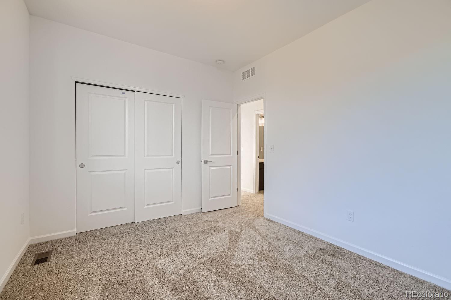 MLS Image #21 for 54880 e 27th avenue,strasburg, Colorado