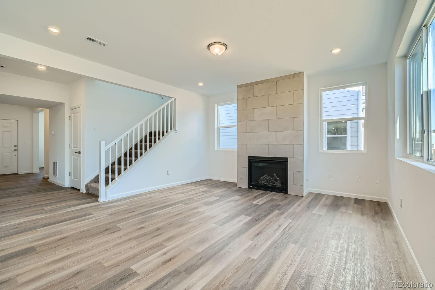 MLS Image #6 for 54880 e 27th avenue,strasburg, Colorado