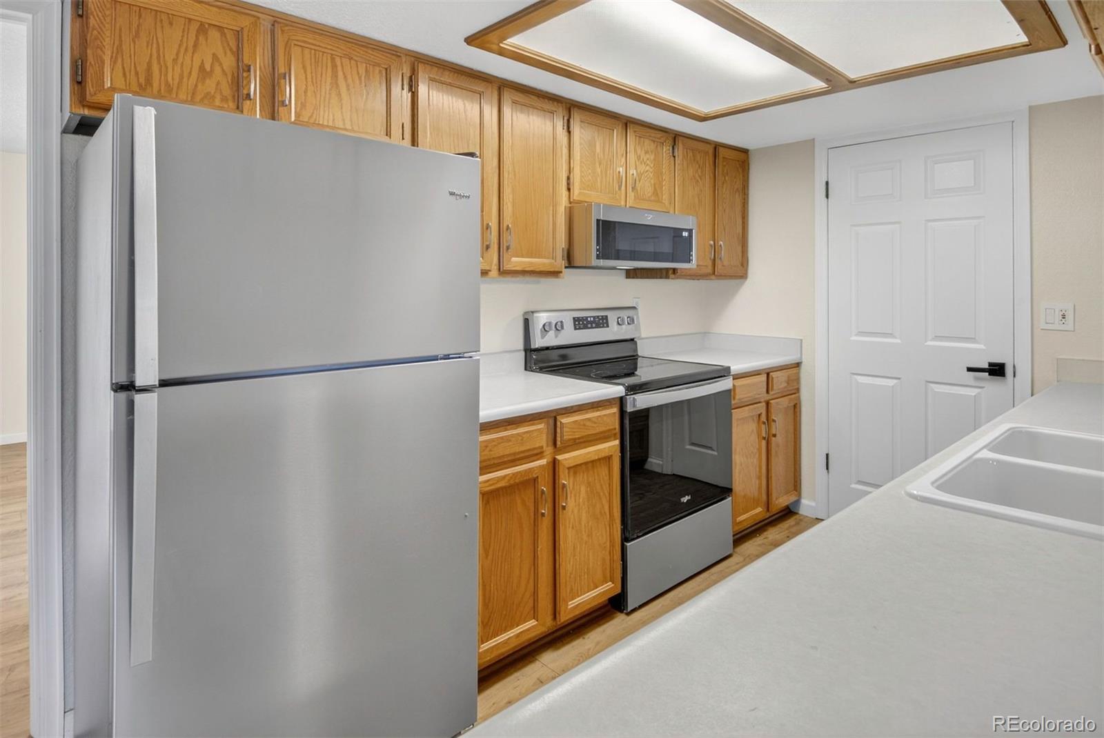 MLS Image #14 for 9407 w 89th circle ,broomfield, Colorado