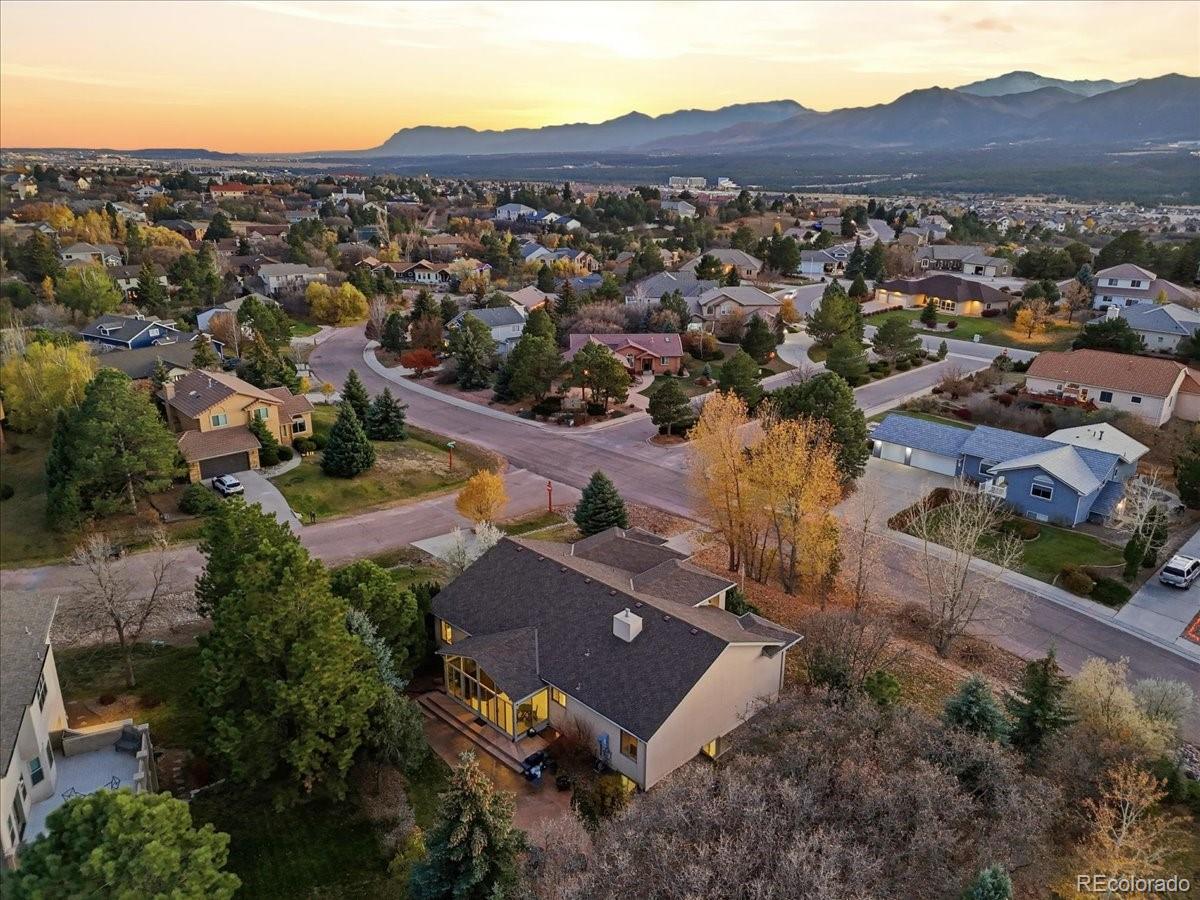 MLS Image #22 for 10  desert inn way,colorado springs, Colorado