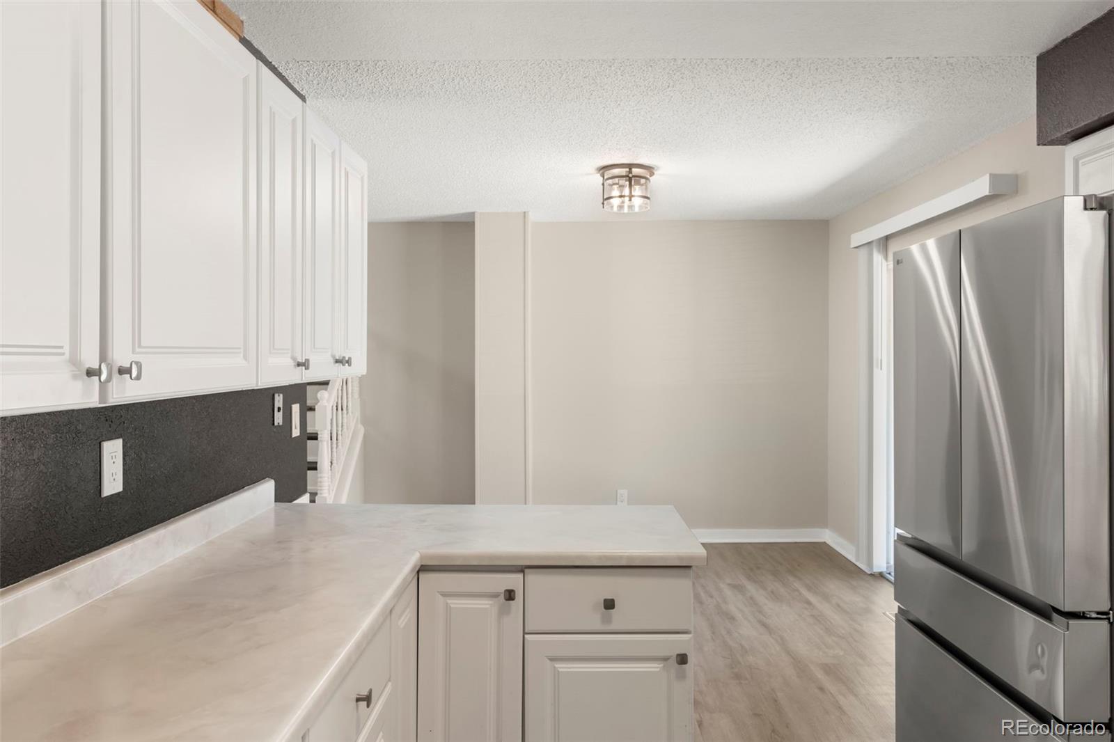 MLS Image #10 for 2601  granada drive,colorado springs, Colorado