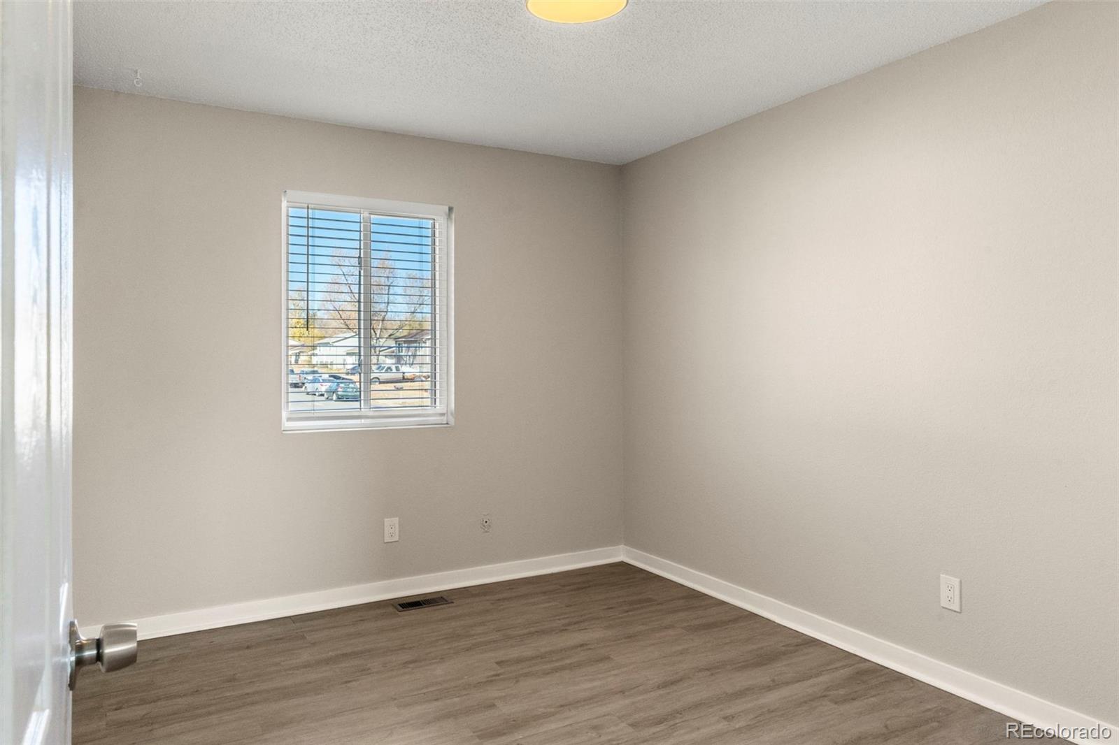 MLS Image #14 for 2601  granada drive,colorado springs, Colorado