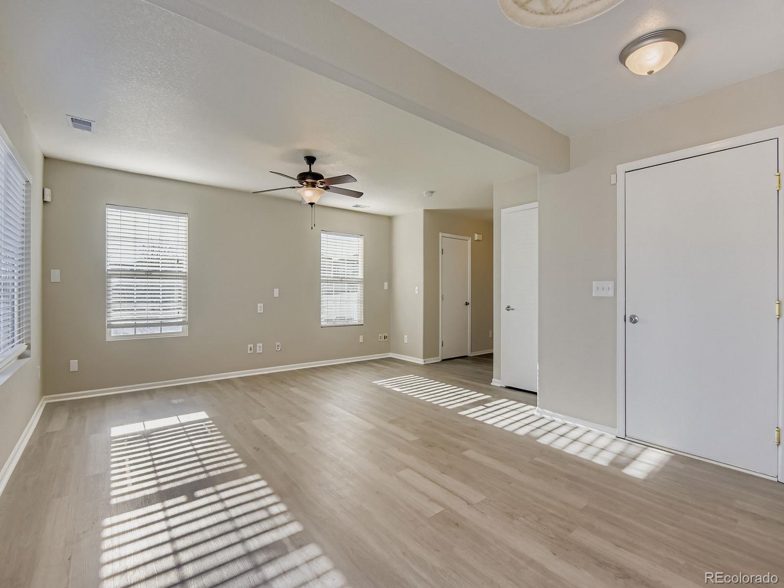 MLS Image #4 for 5570  ensenada street,denver, Colorado