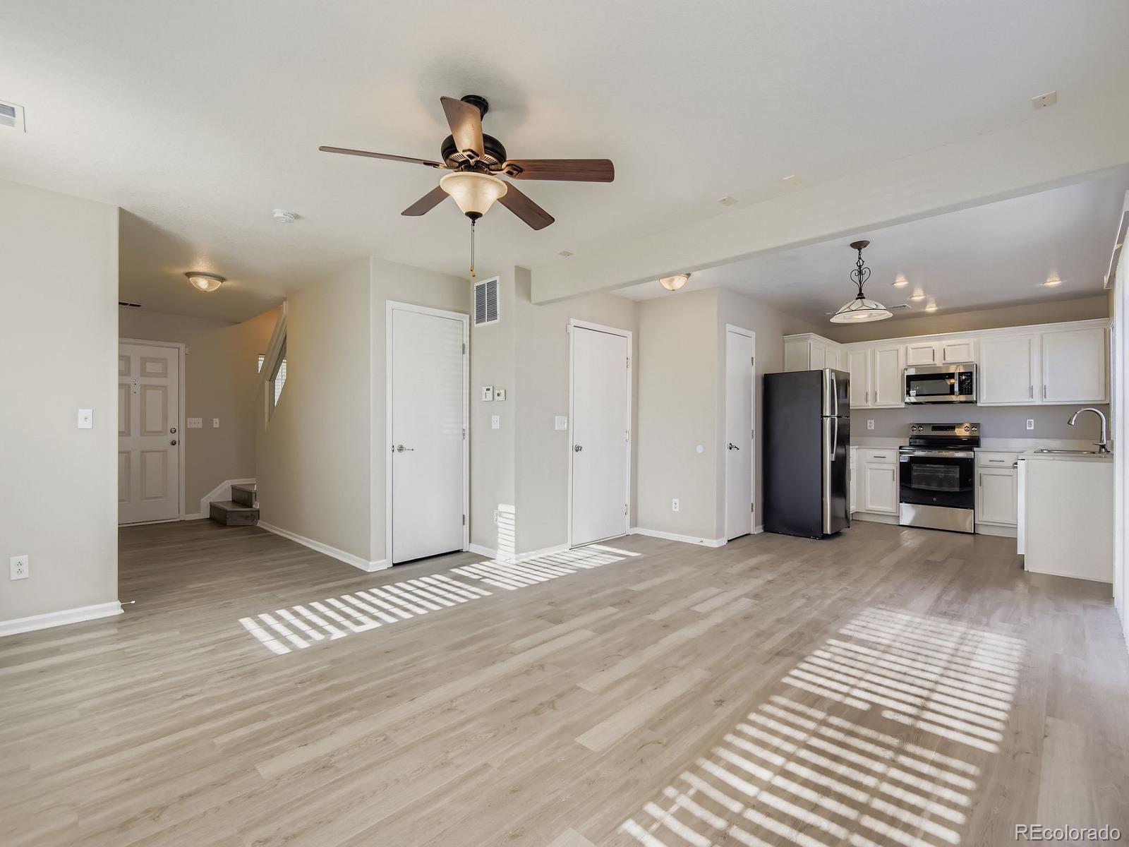 MLS Image #6 for 5570  ensenada street,denver, Colorado