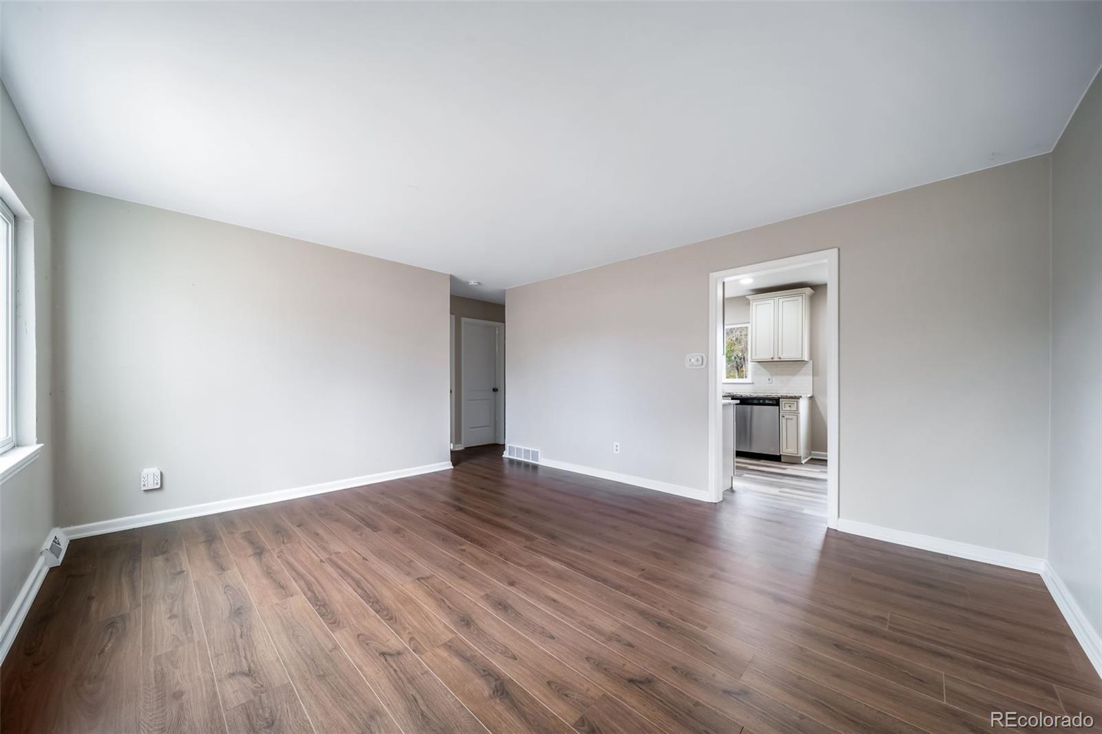 MLS Image #9 for 1081  elmira street,aurora, Colorado