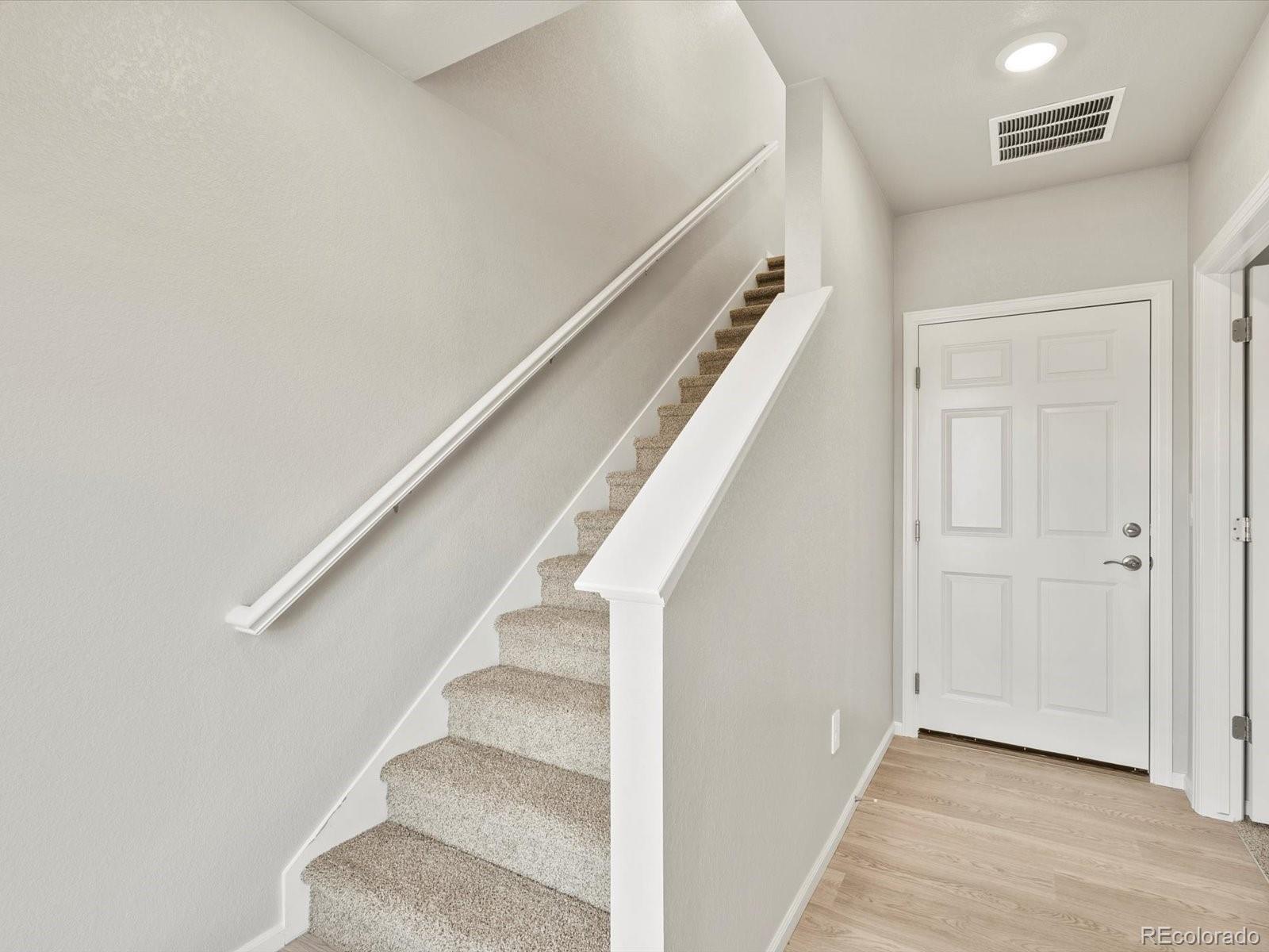 MLS Image #10 for 4671  talley street,morrison, Colorado