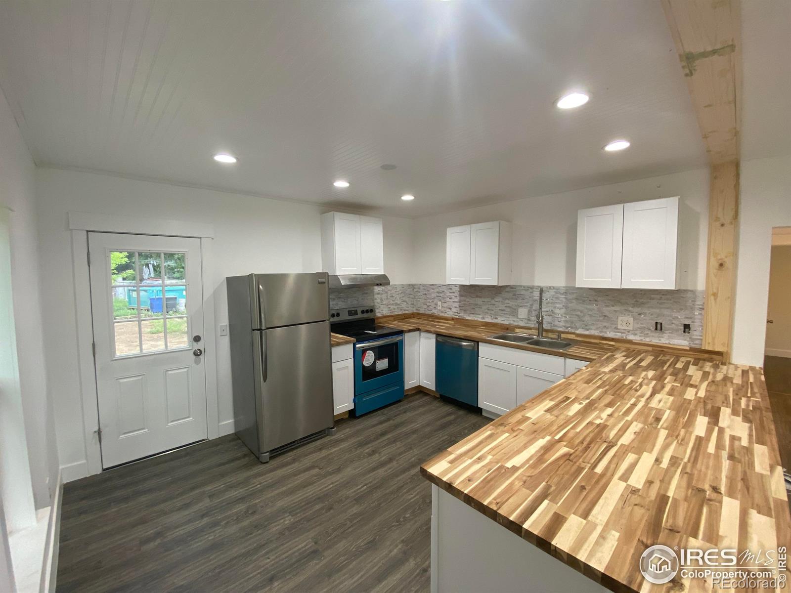 MLS Image #3 for 1330 e 7th street,loveland, Colorado
