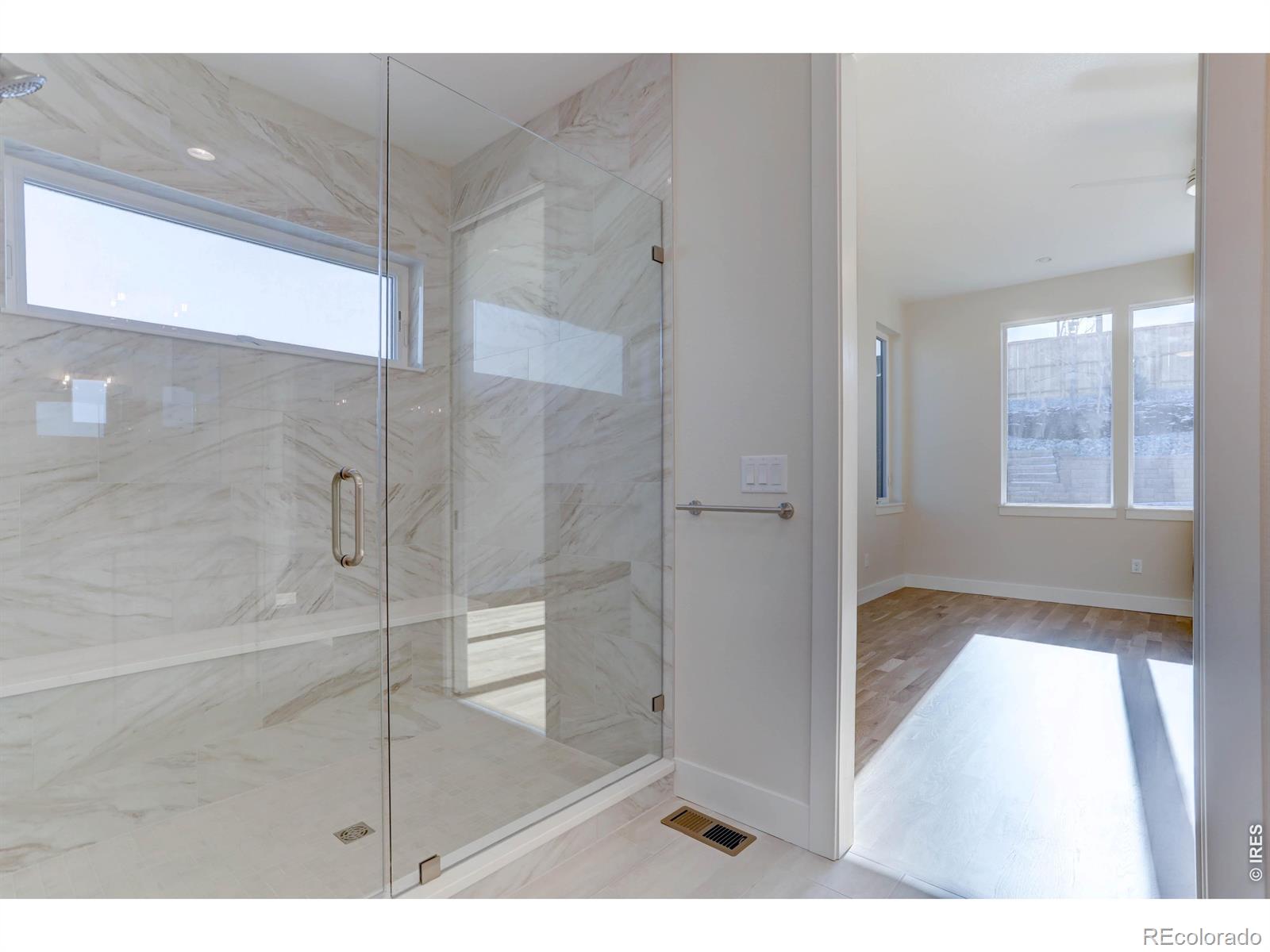 MLS Image #14 for 820  spyglass circle,louisville, Colorado